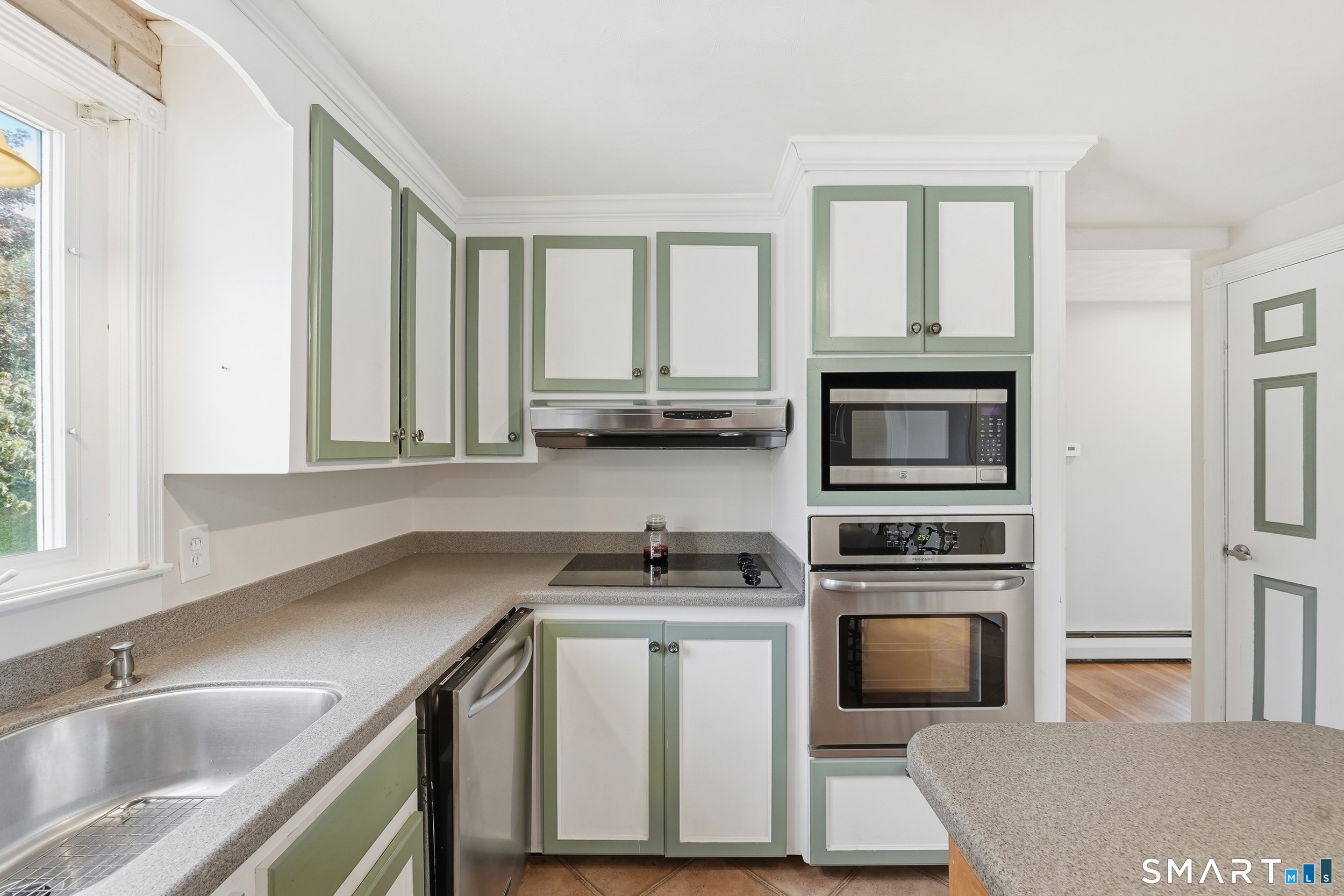 173 Abbe Road Property Photo 8