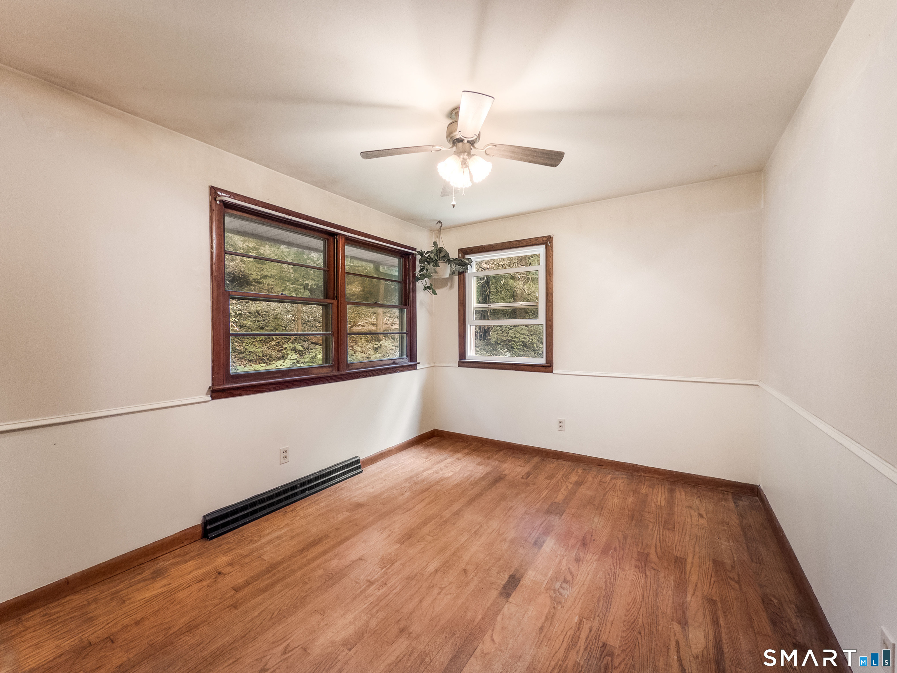 889 Benham Street Property Photo 13