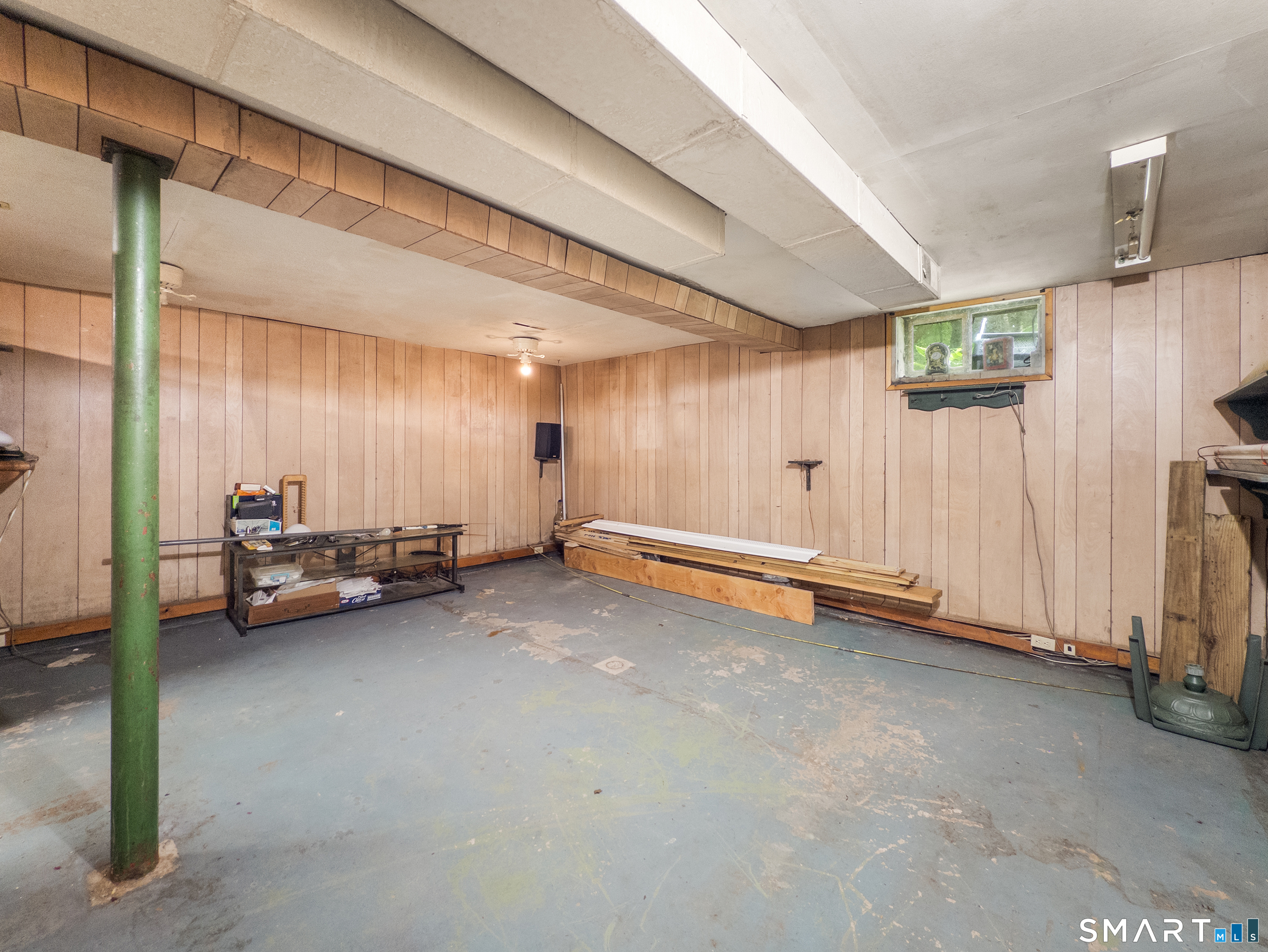 889 Benham Street Property Photo 22