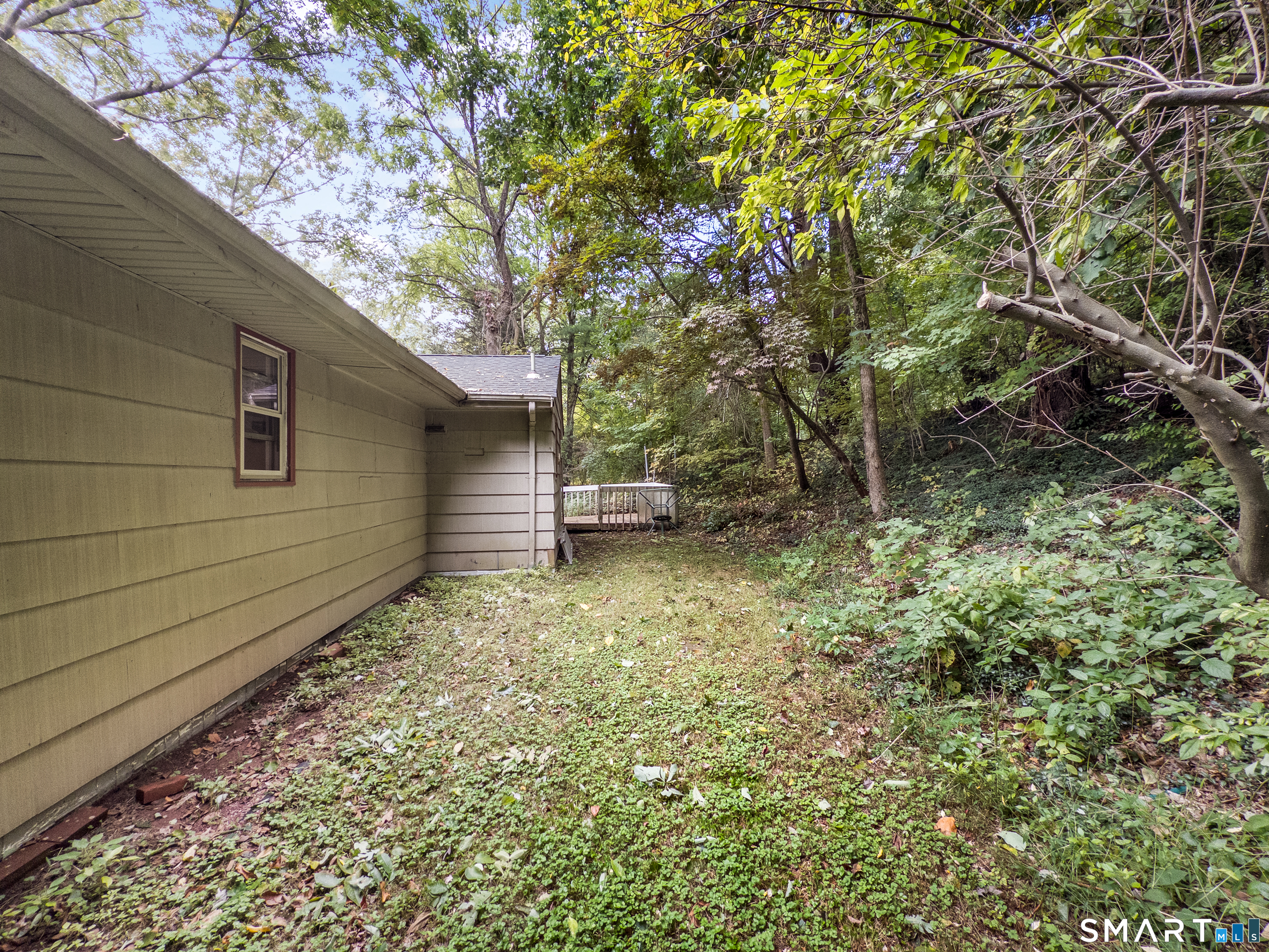 889 Benham Street Property Photo 26