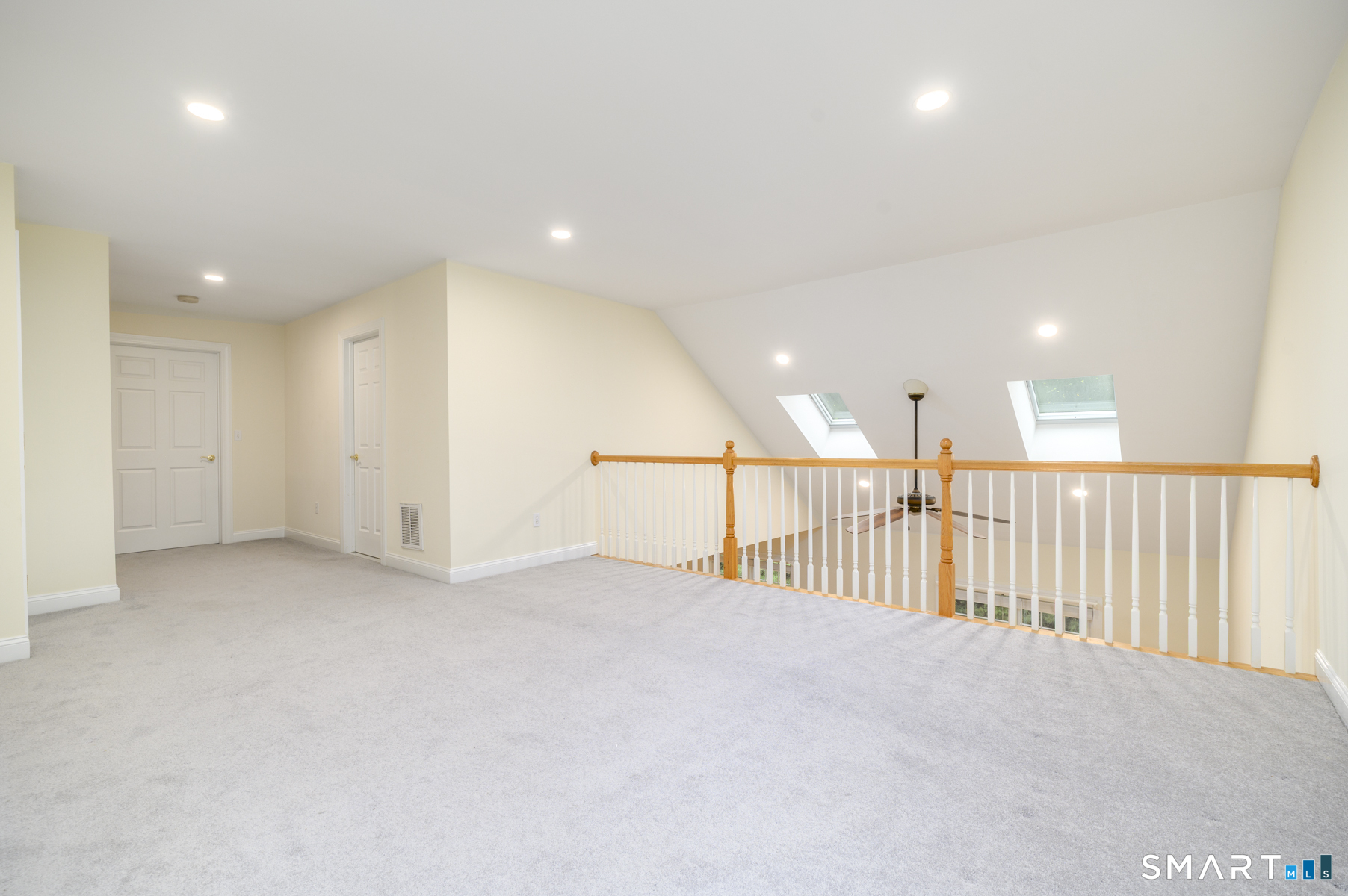 207 Woodlawn 207 Drive Property Photo 16