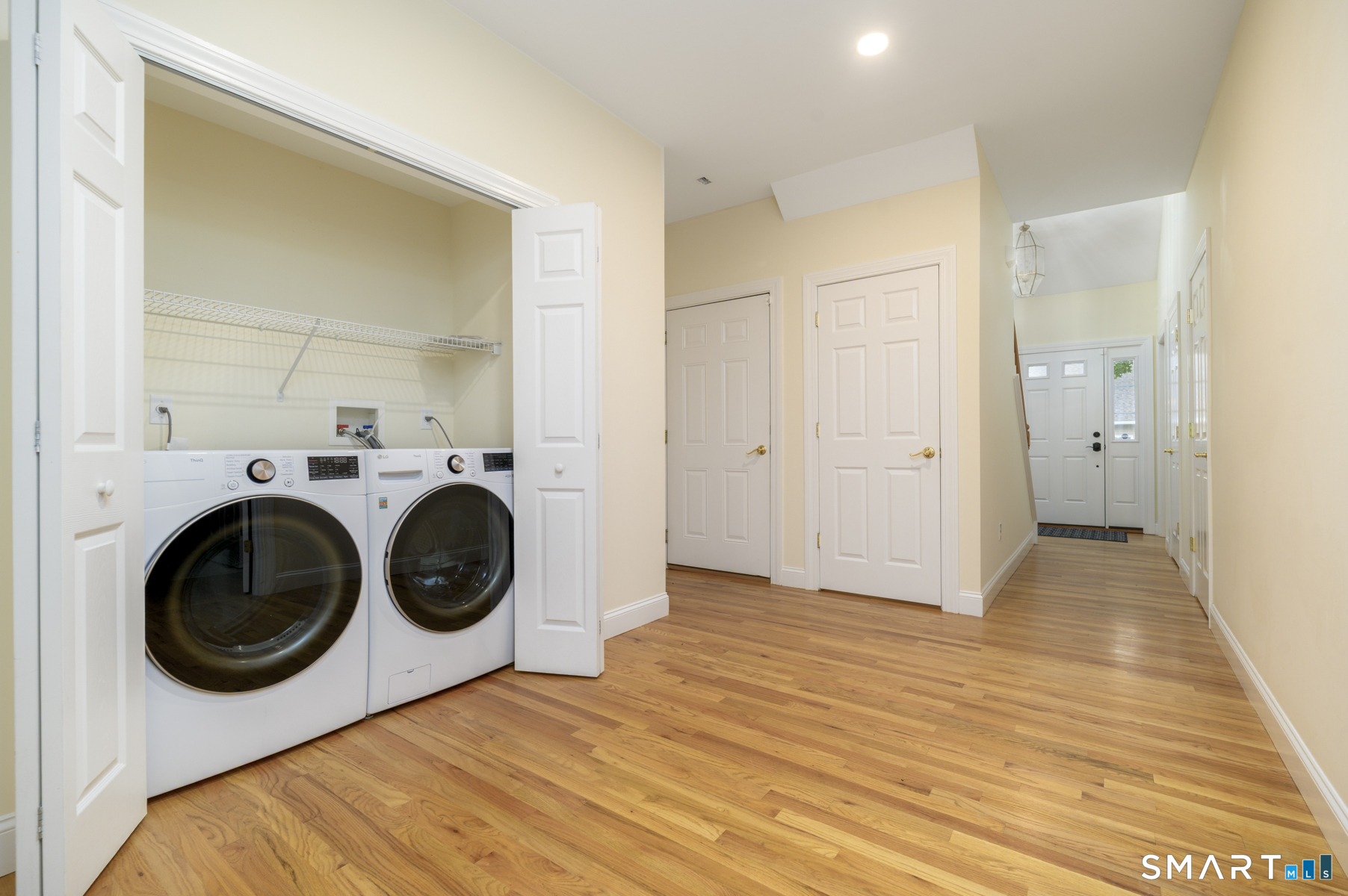207 Woodlawn 207 Drive Property Photo 17