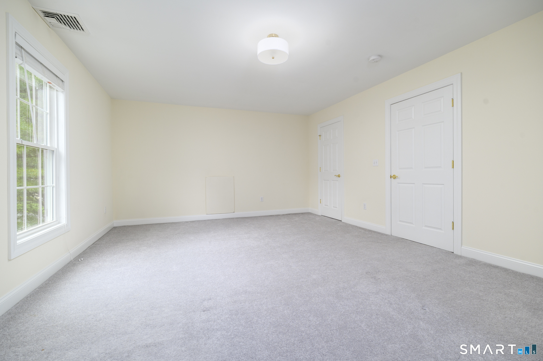 207 Woodlawn 207 Drive Property Photo 21