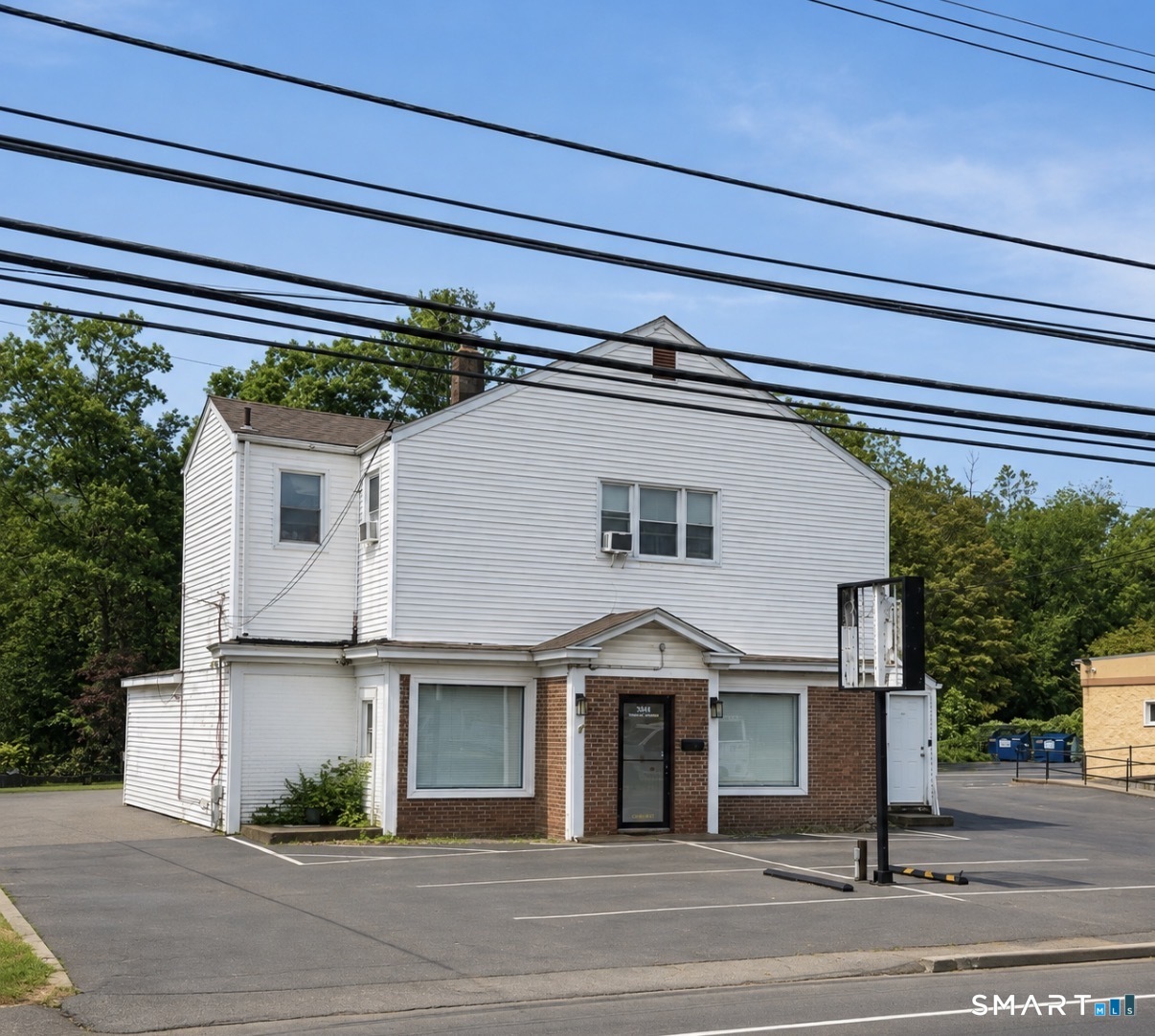 3848 Whitney Avenue Property Photo 1
