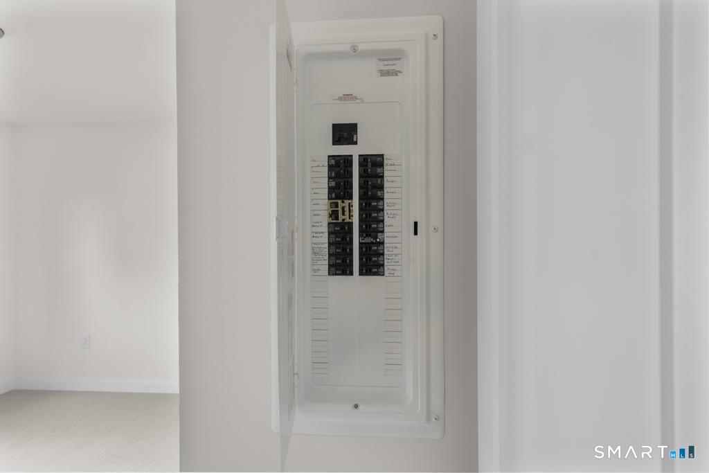 55 Sugar 67 Street Property Photo 17
