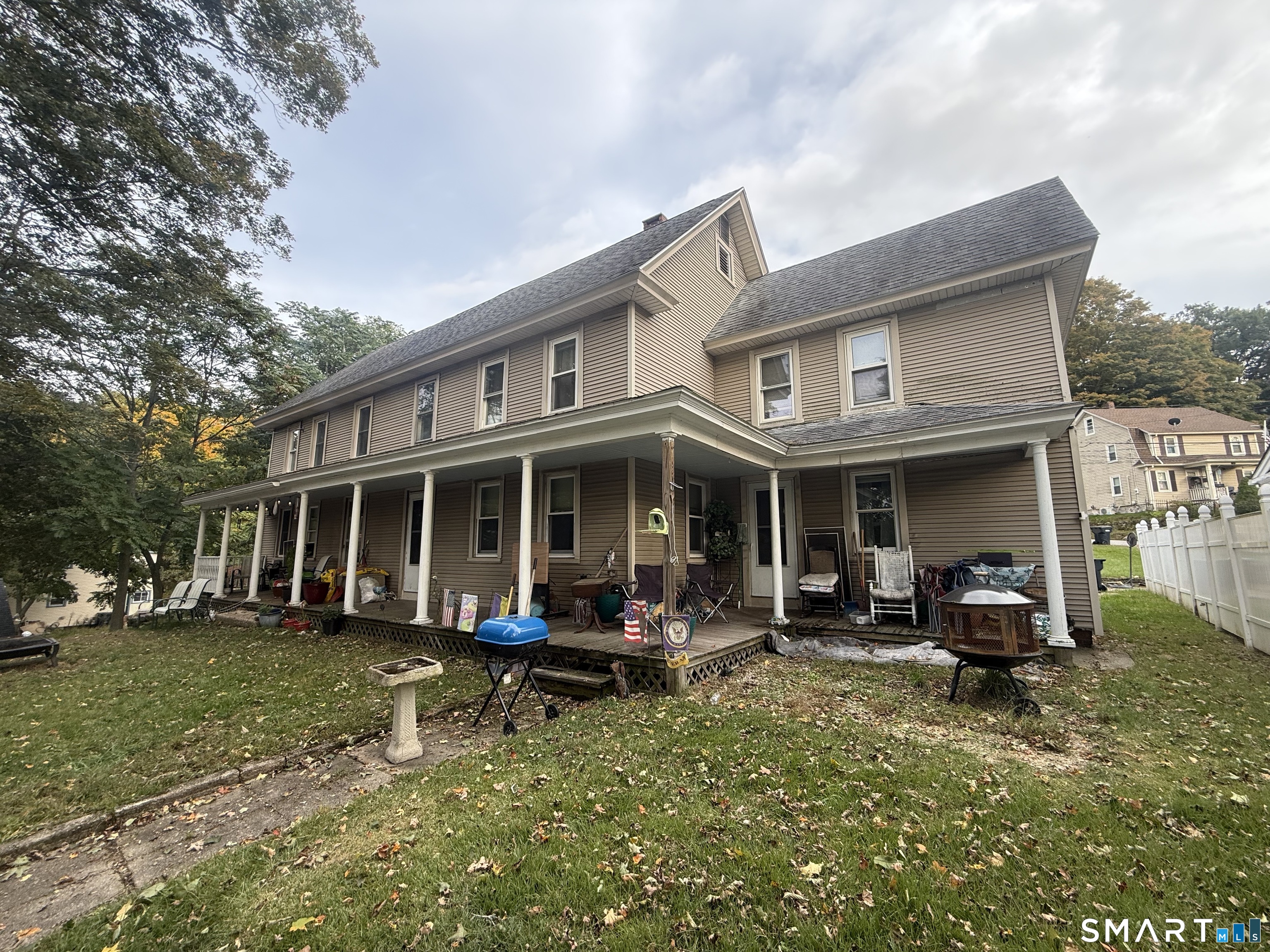 291-293 School Street Property Photo 1