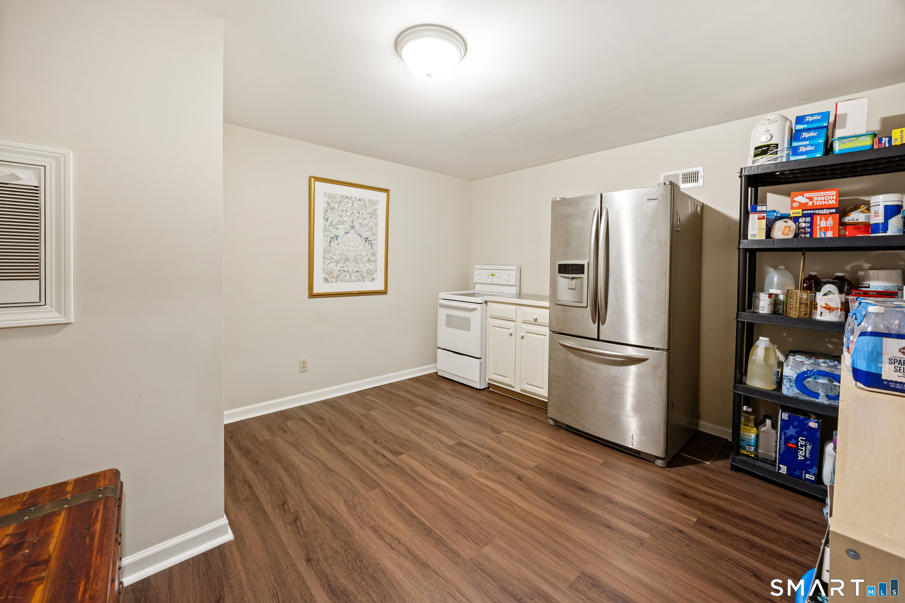 21 Berkshire Court Property Photo 28