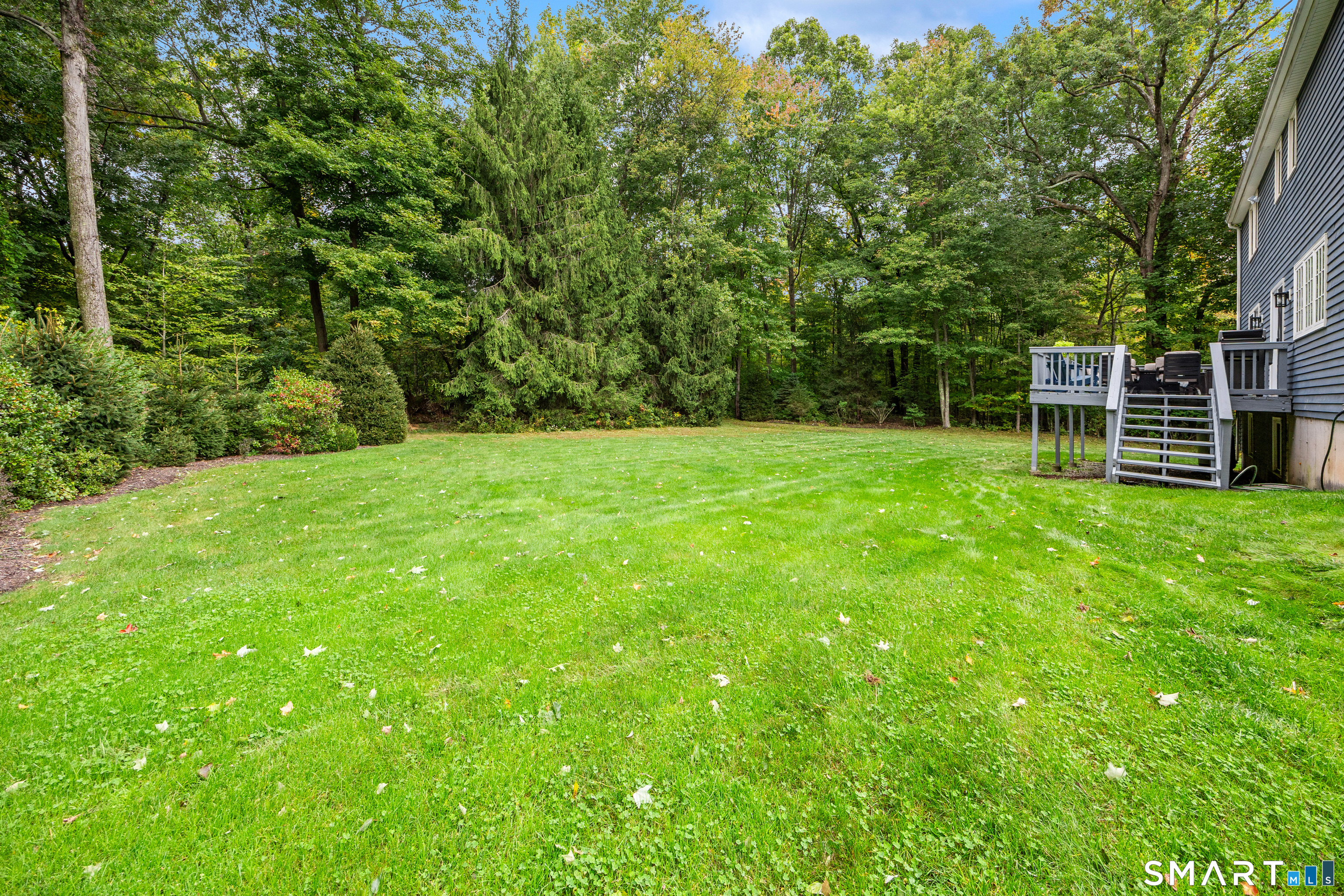 21 Berkshire Court Property Photo 33