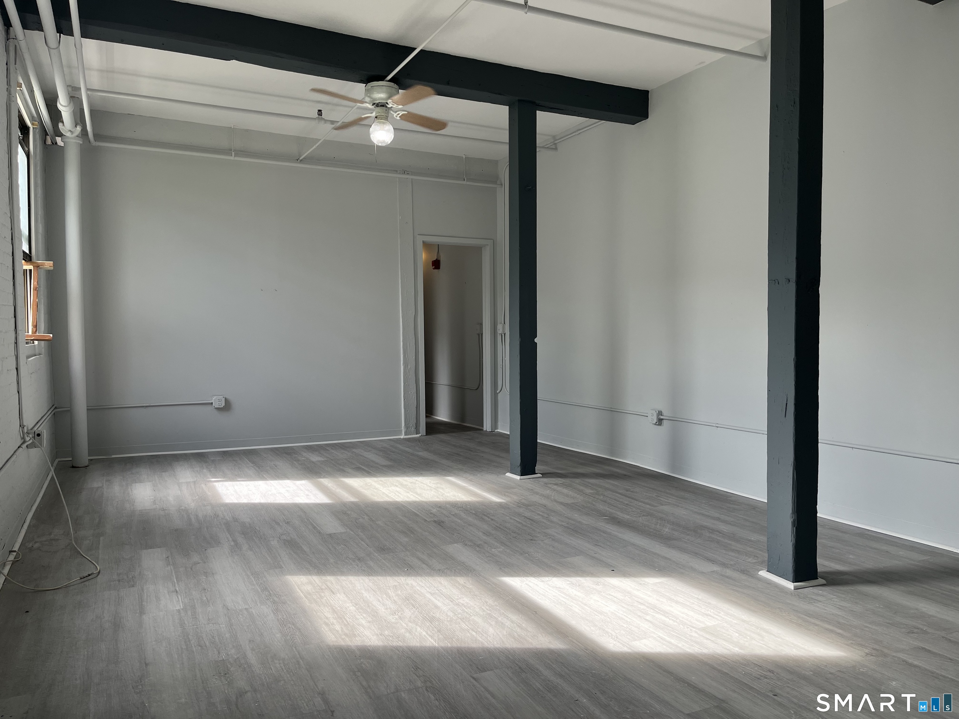 464 Pratt St 203 Extension Property Photo 3