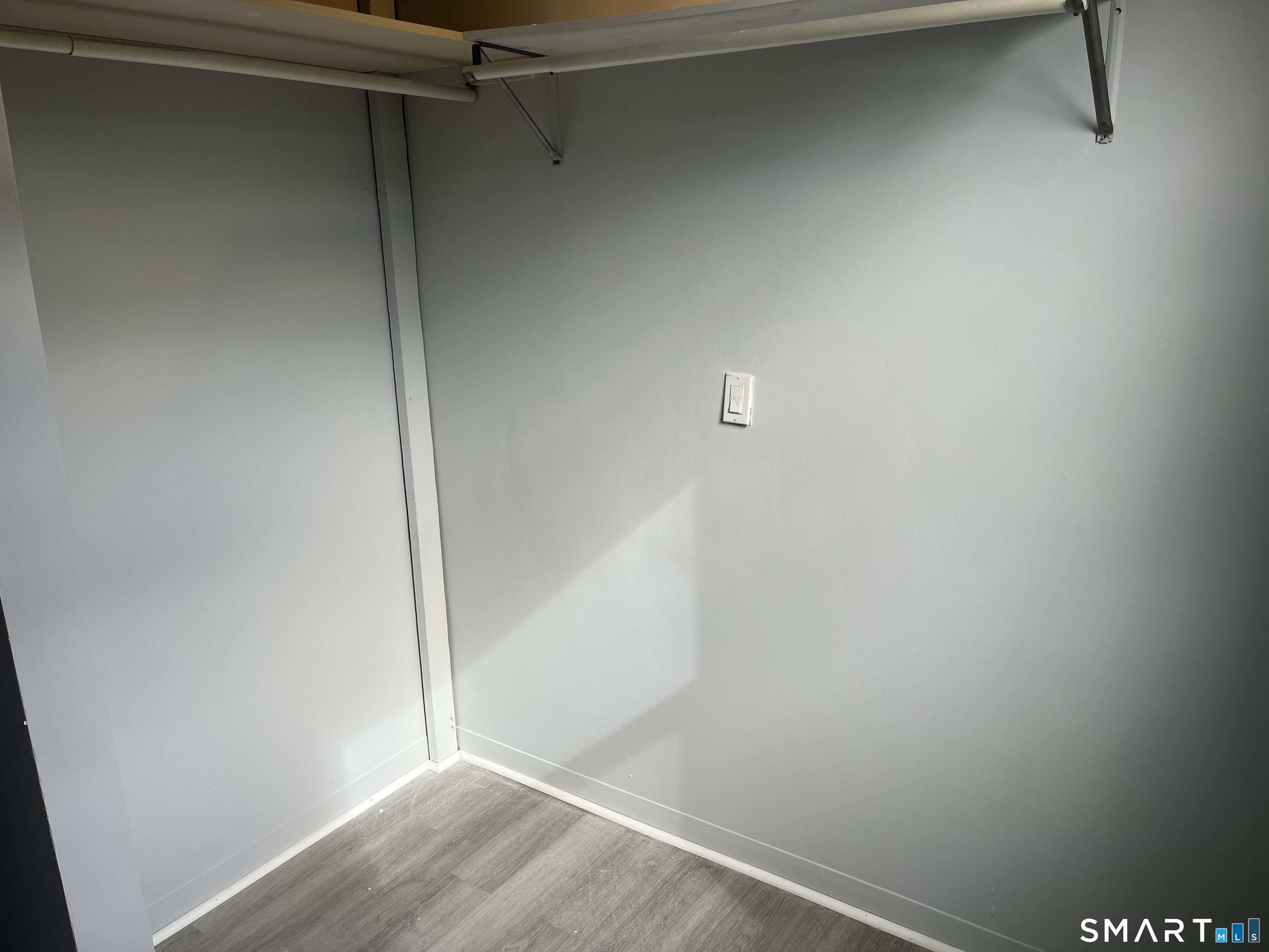 464 Pratt St 203 Extension Property Photo 10
