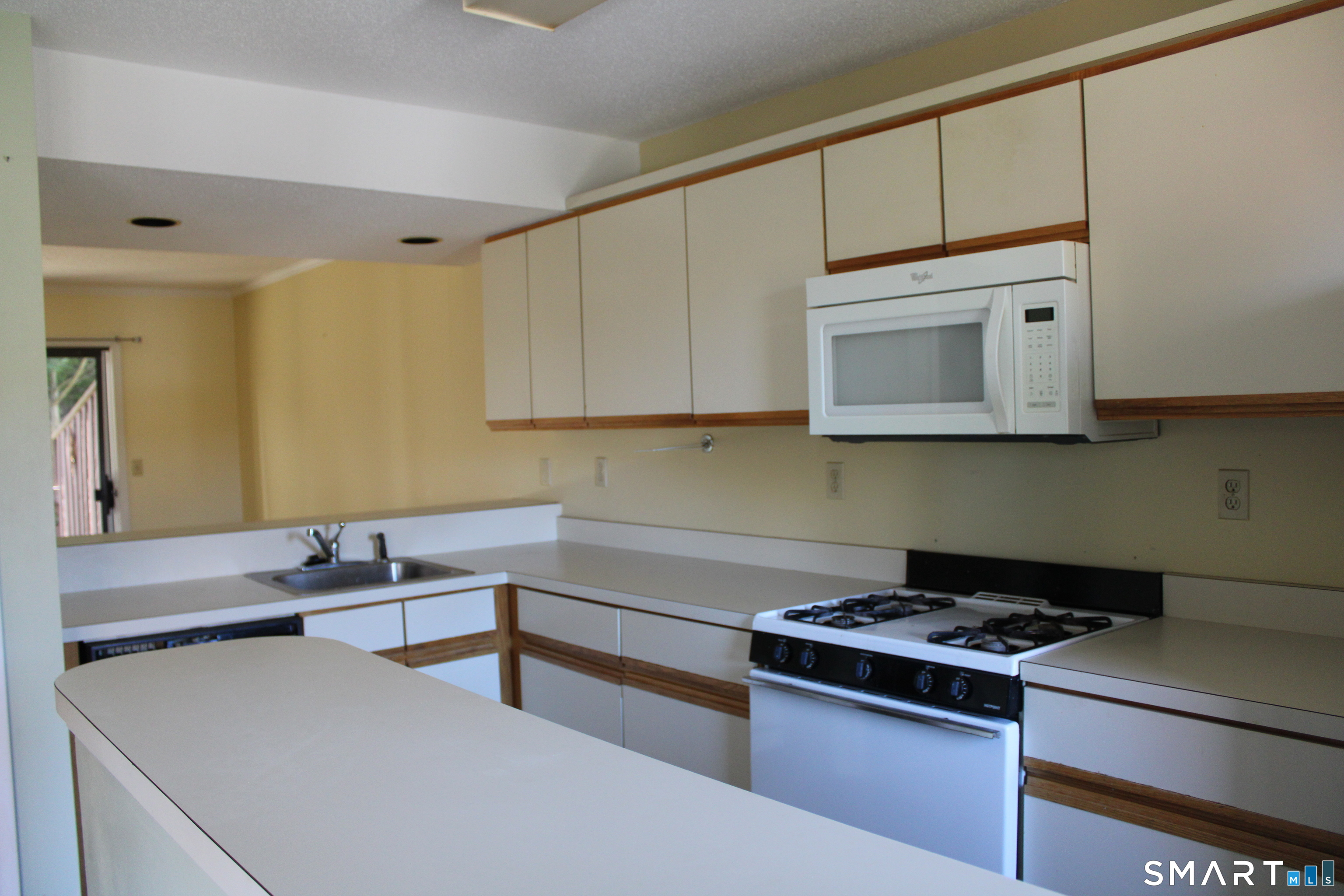 67 Apple 67 Hill Property Photo 15