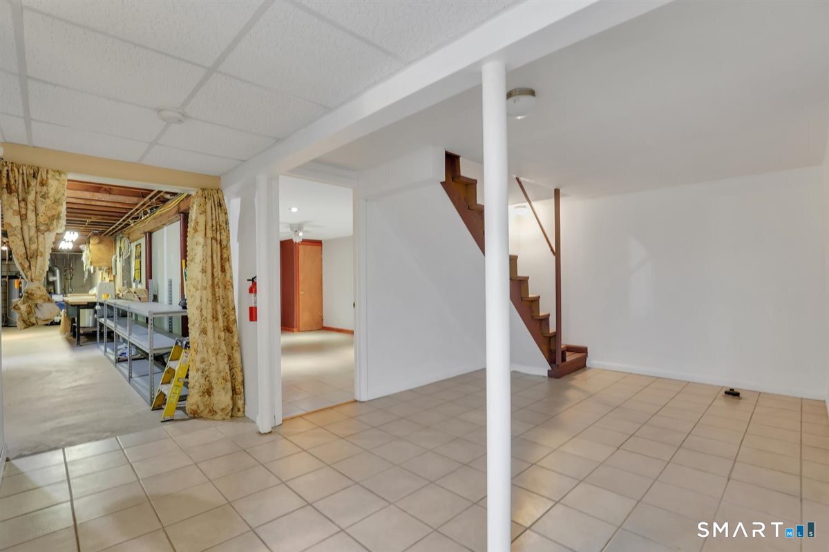 103 Grissom Road Property Photo 22