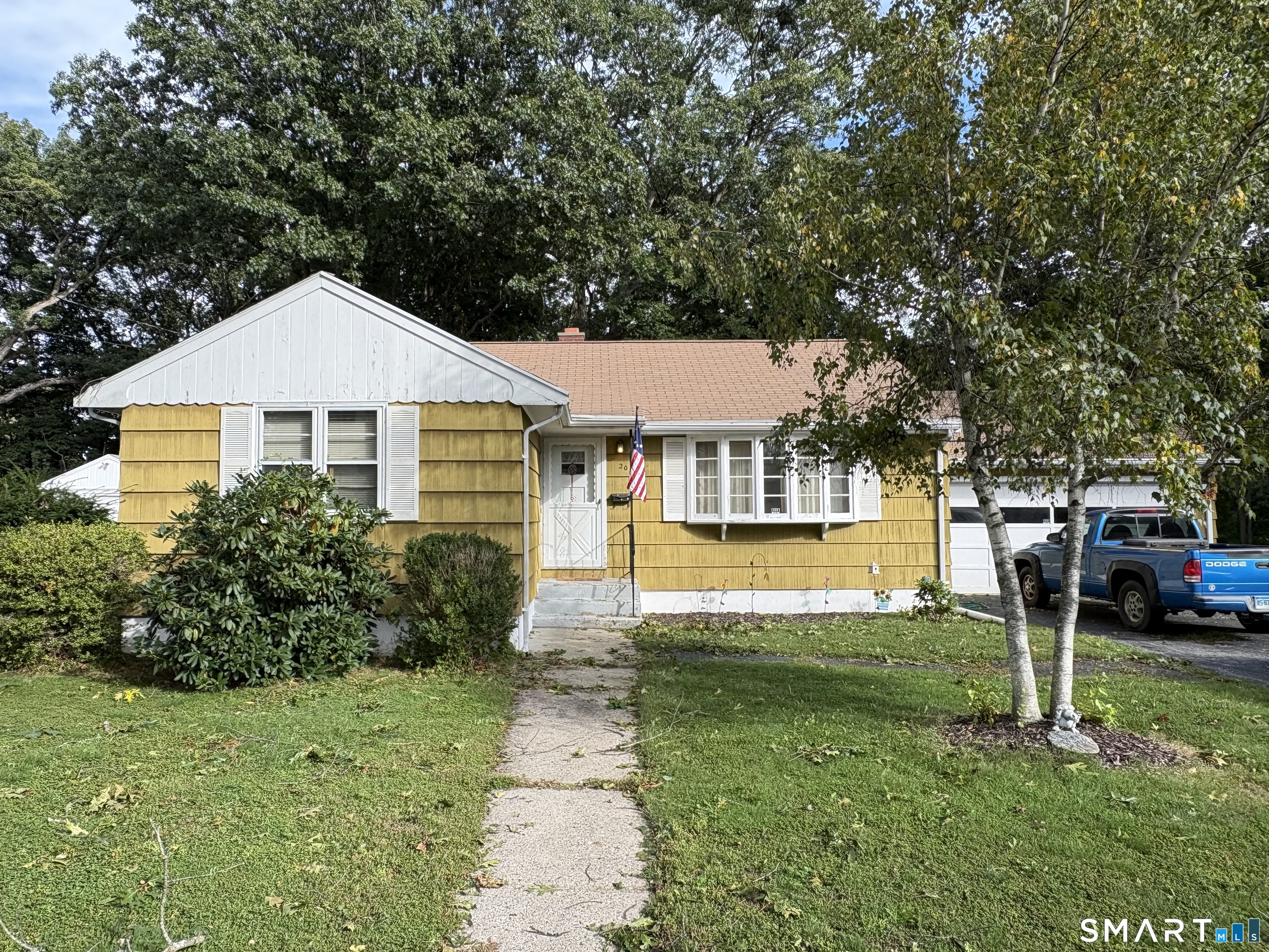 20 Karen Avenue Property Photo 1