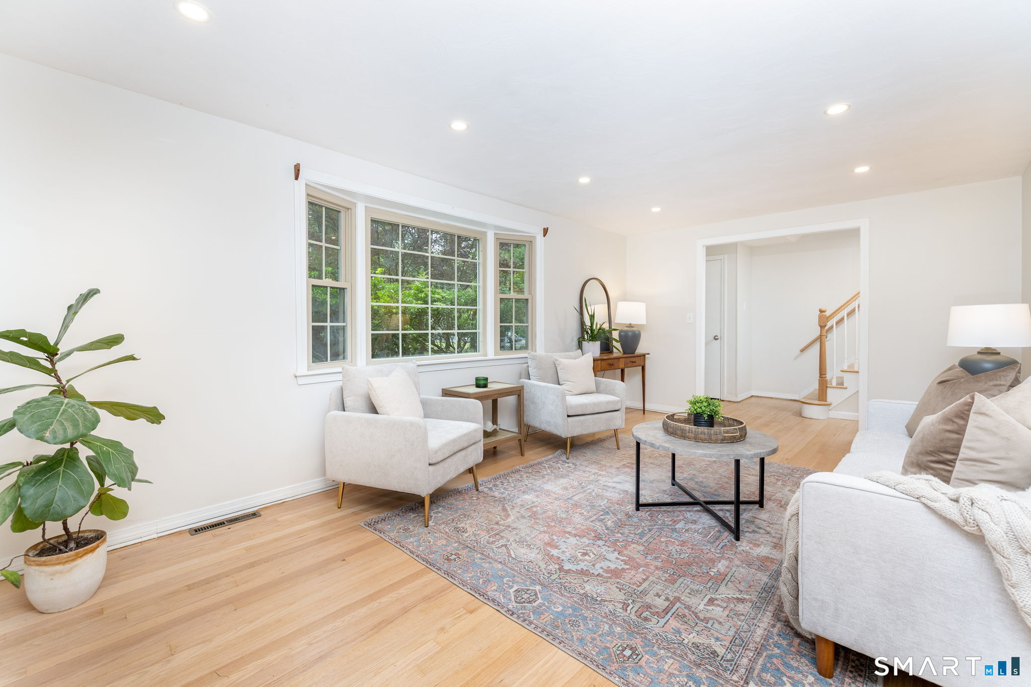 40 Wapping Wood Road Property Photo 3