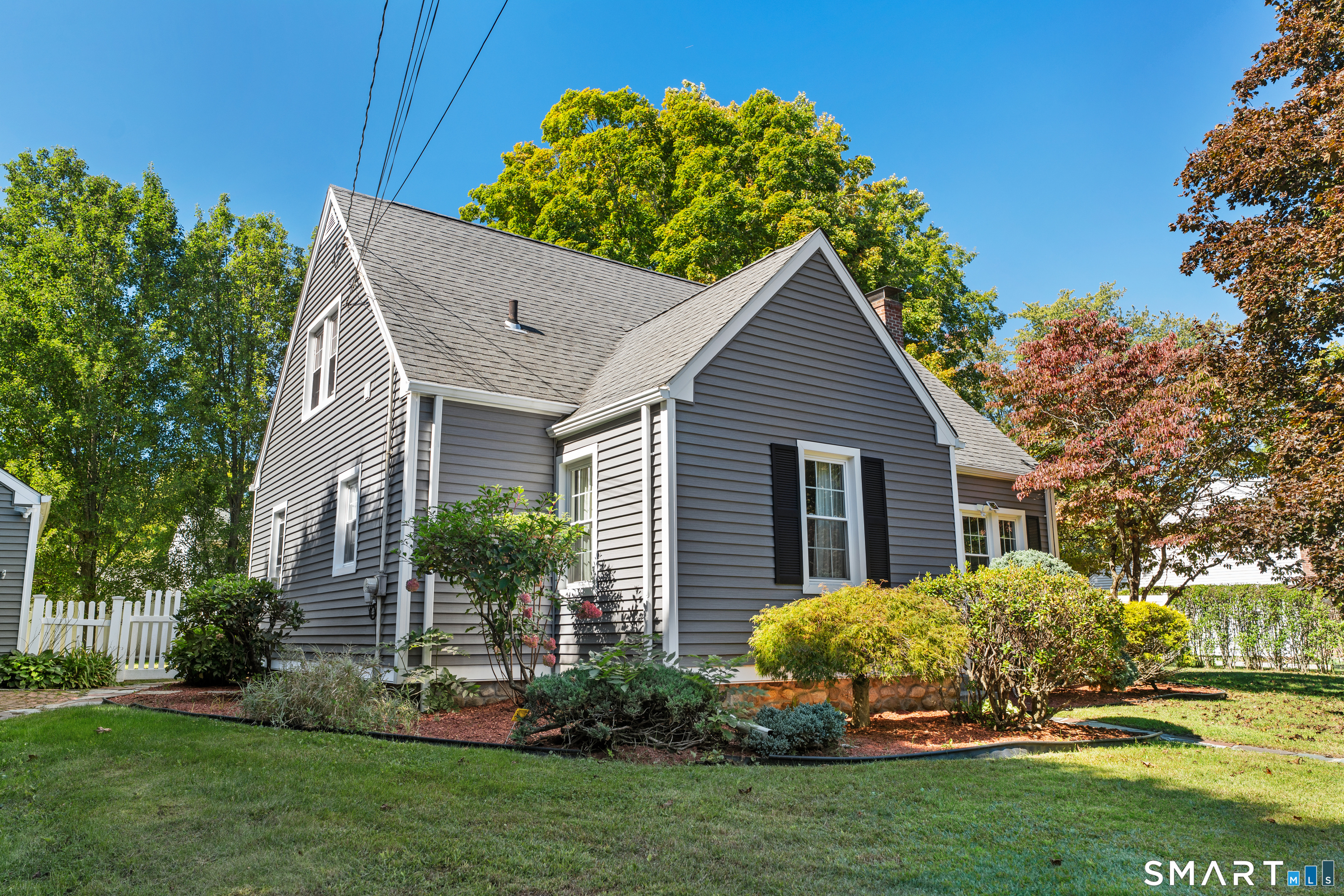 85 Claxton Avenue Property Photo 2