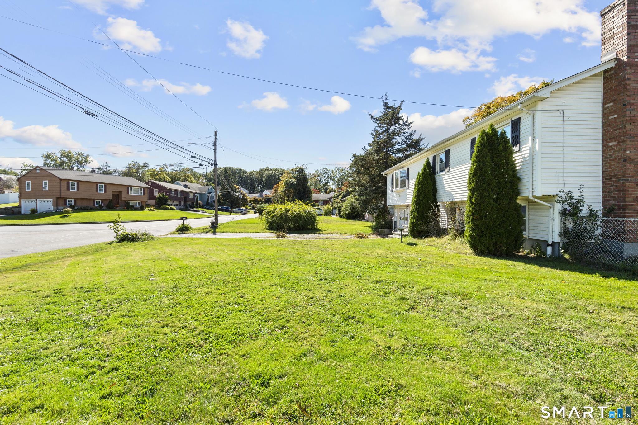 251 Holland Road Property Photo 2