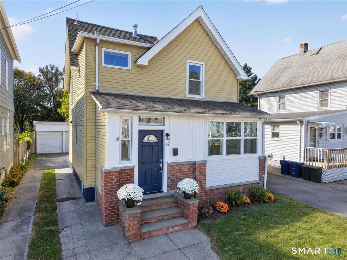 22 Hine Street Property Photo 2