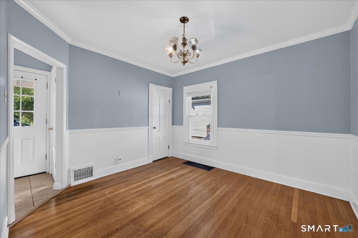 22 Hine Street Property Photo 11