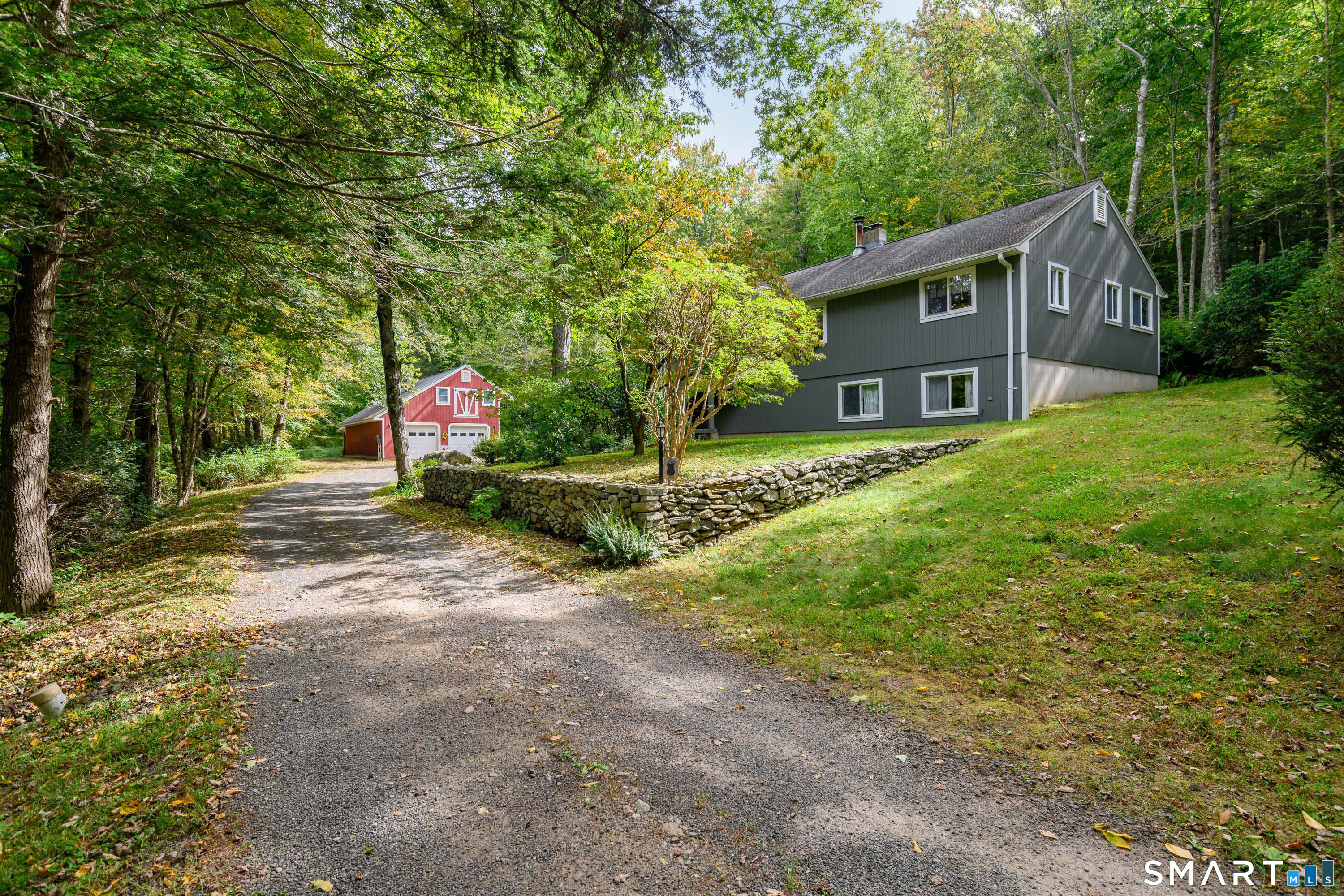 2 Moosehorn Road Property Photo 1