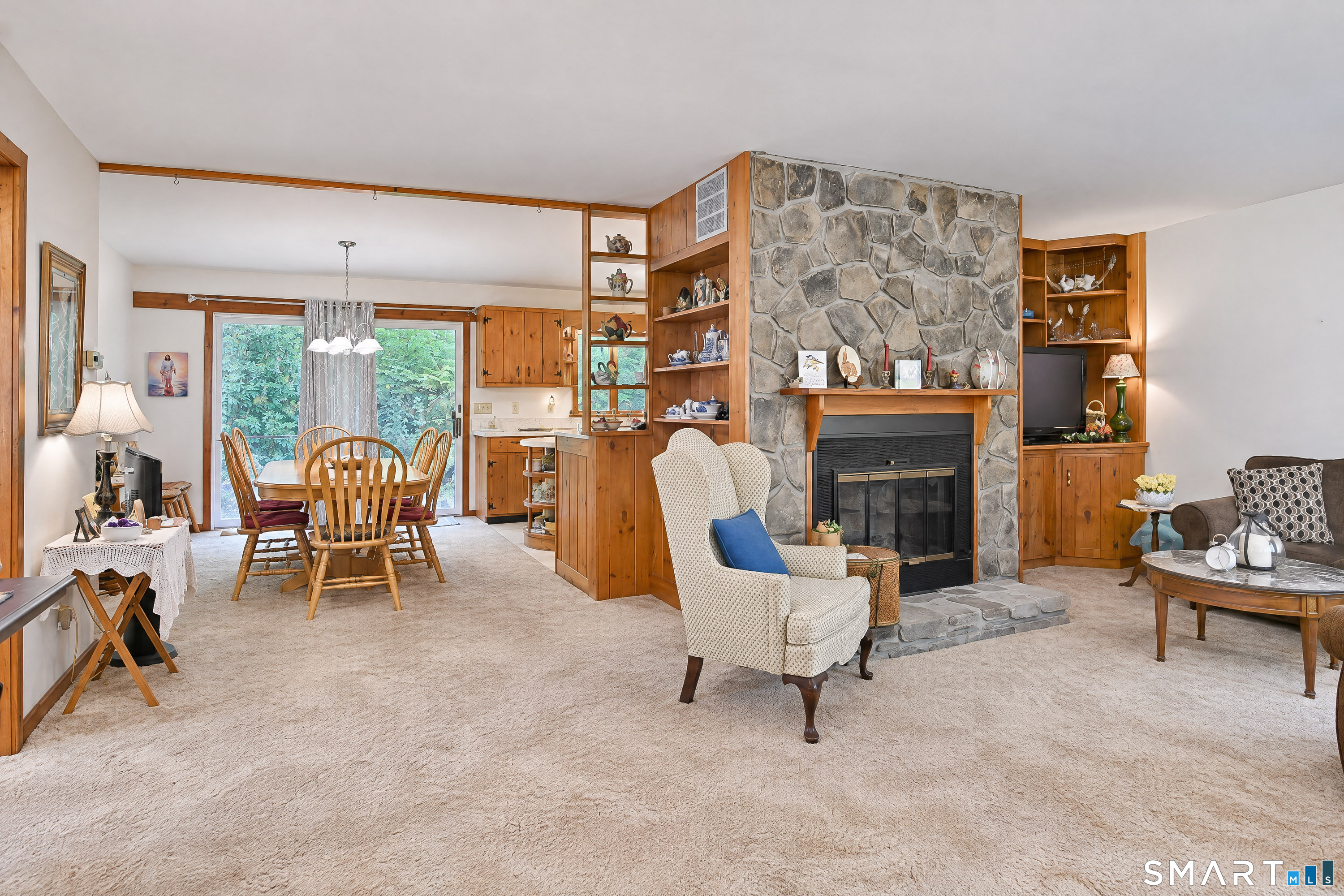 2 Moosehorn Road Property Photo 4