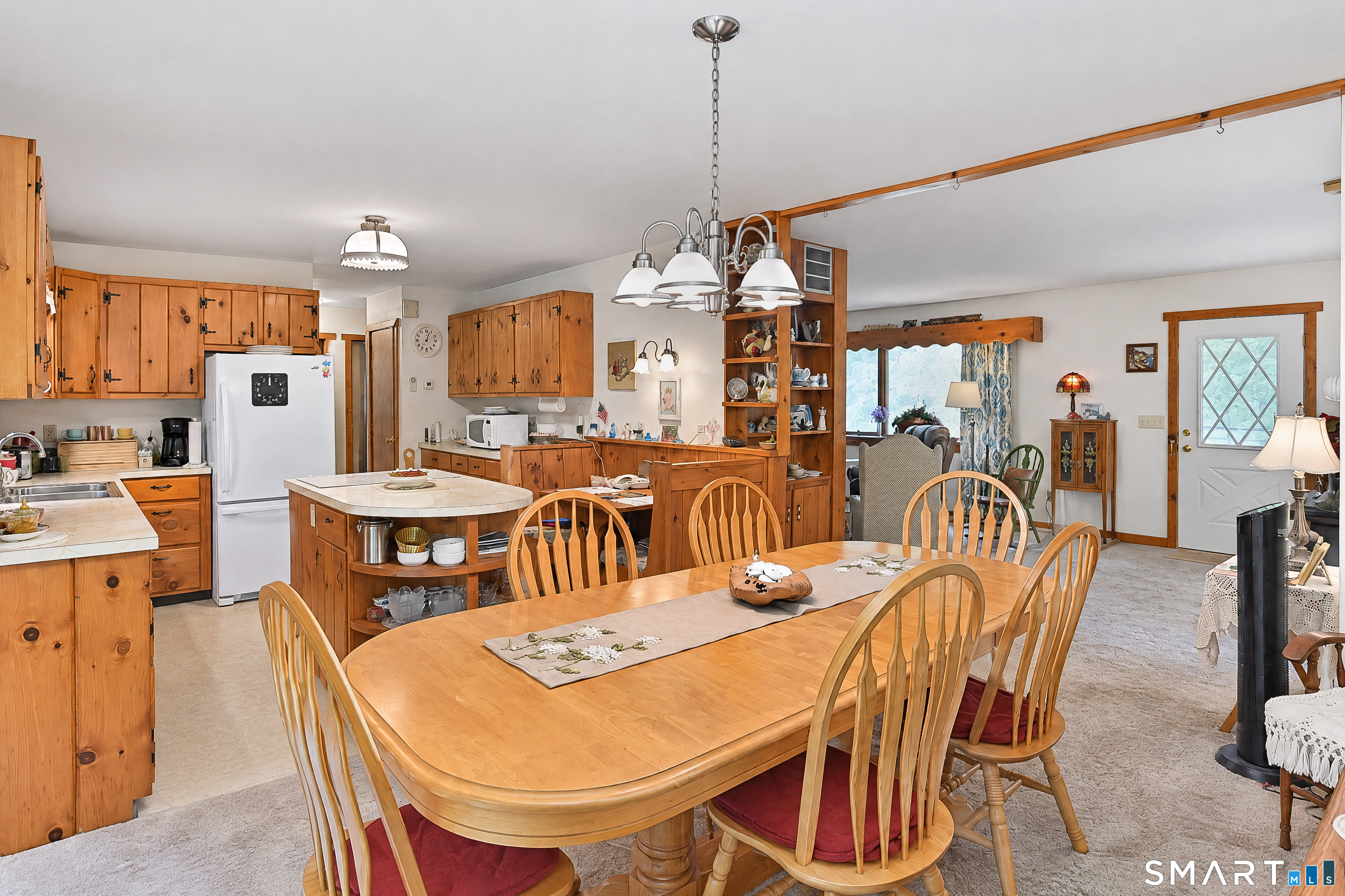 2 Moosehorn Road Property Photo 7