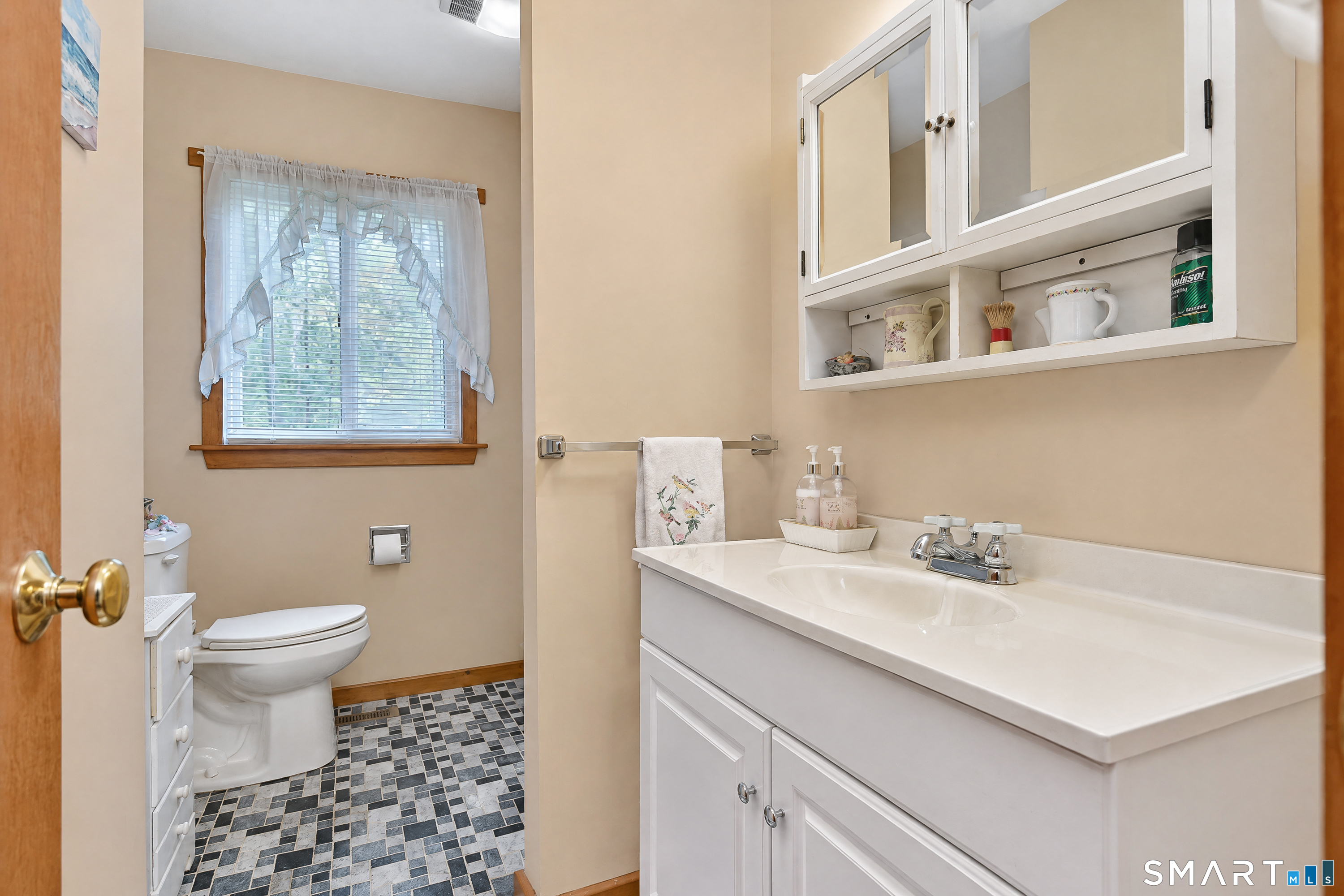 2 Moosehorn Road Property Photo 15