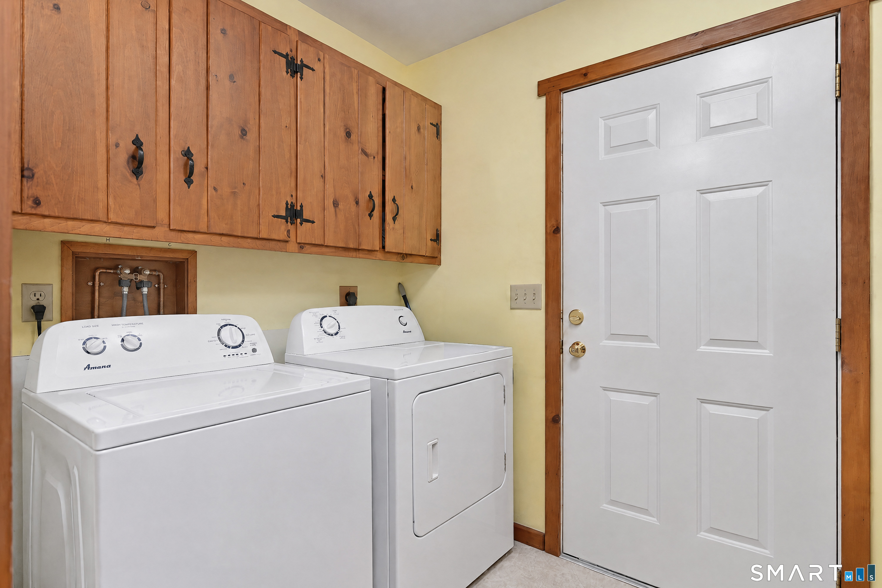 2 Moosehorn Road Property Photo 17