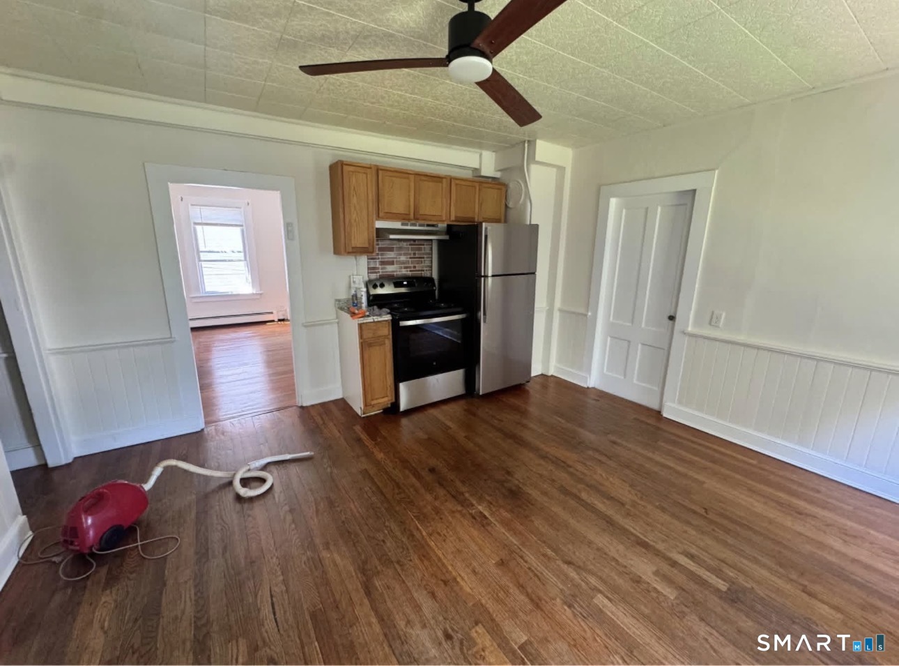 57 Rhodes Street Property Photo 5