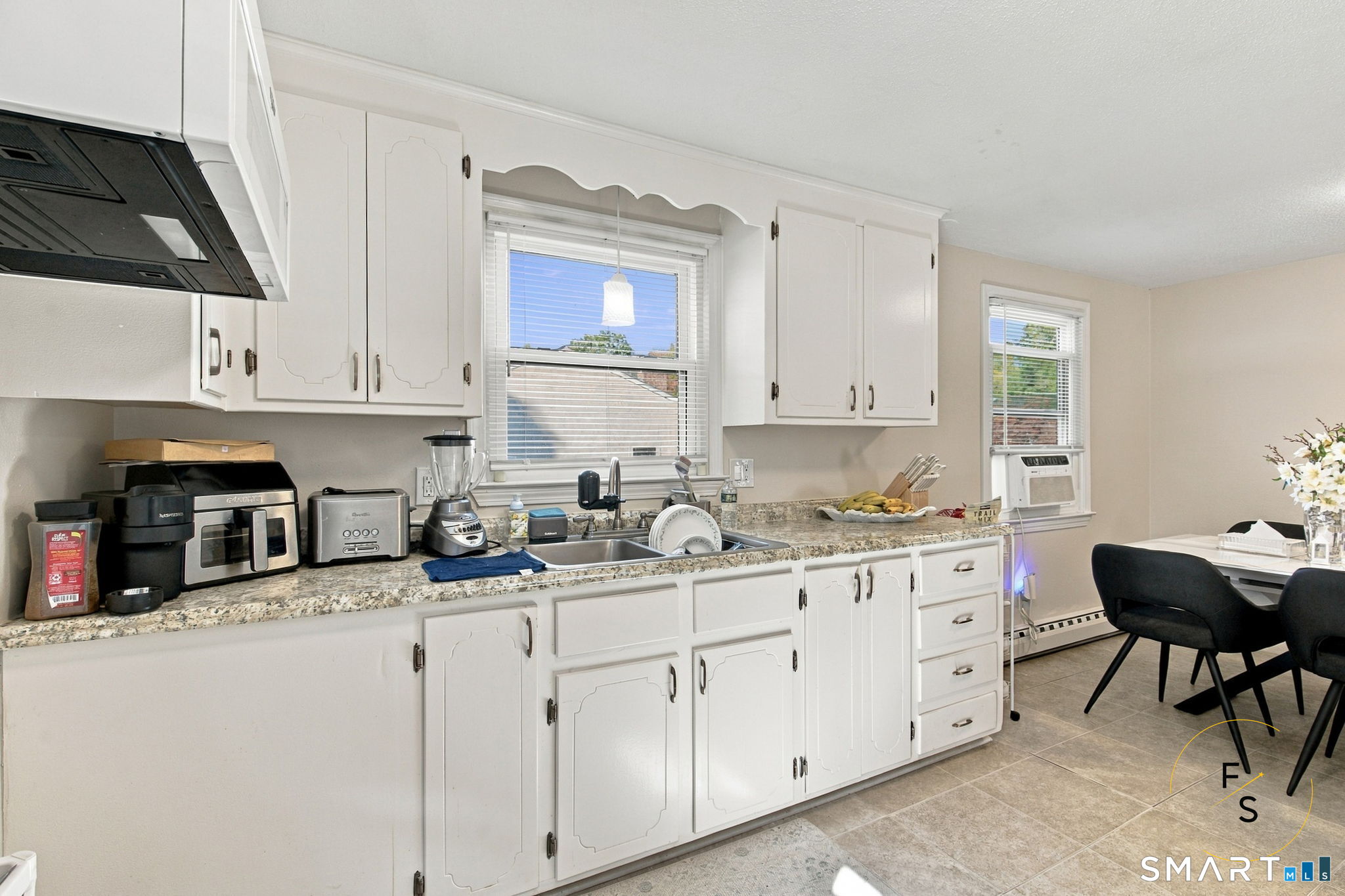 17 Pioneer Drive Property Photo 10