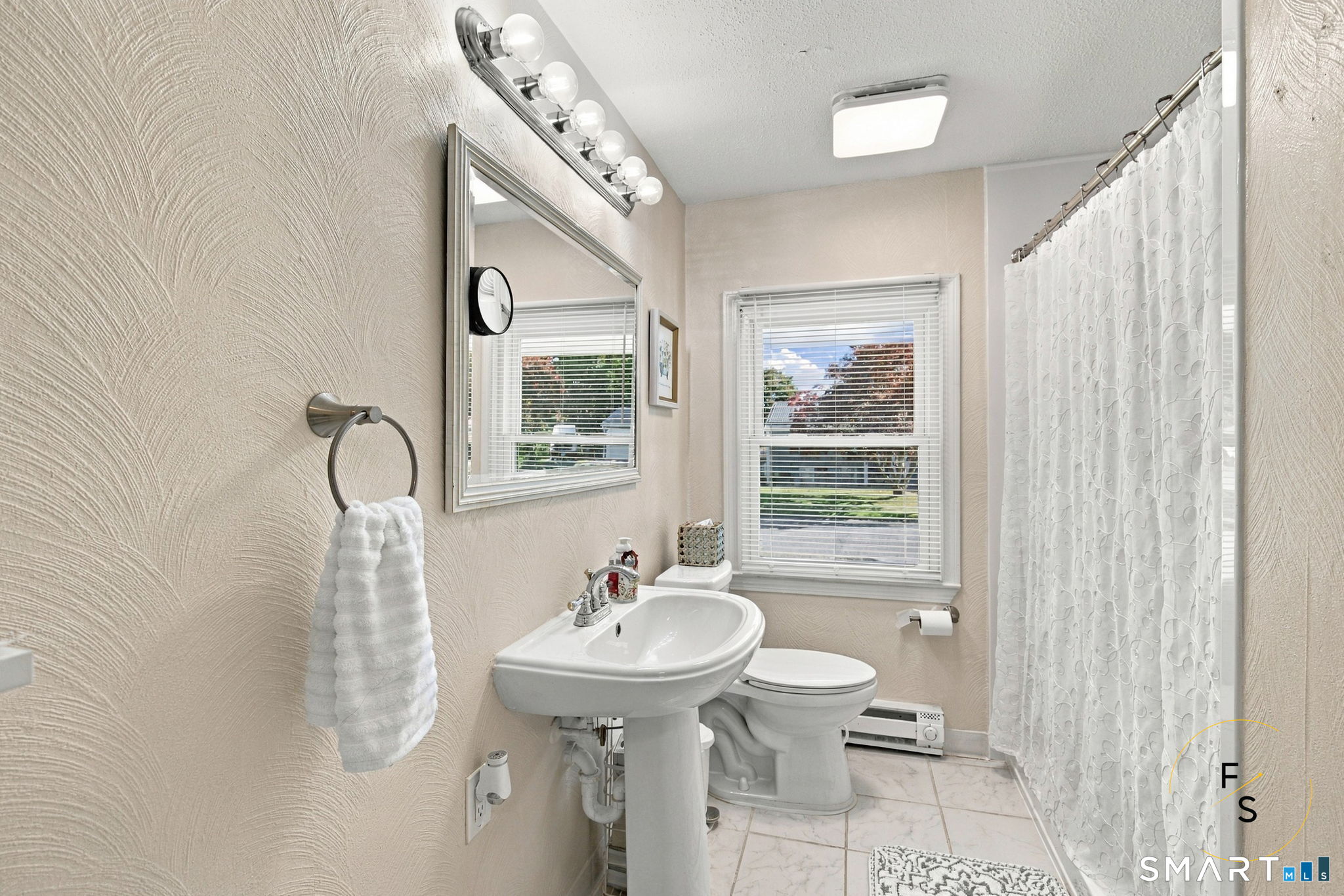 17 Pioneer Drive Property Photo 11