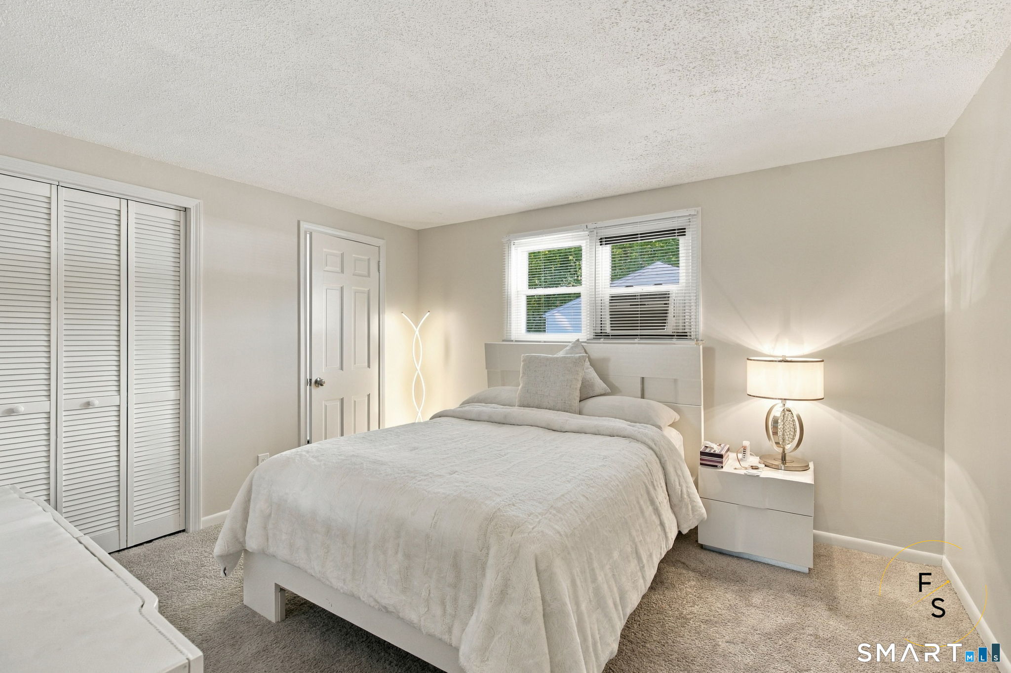 17 Pioneer Drive Property Photo 12