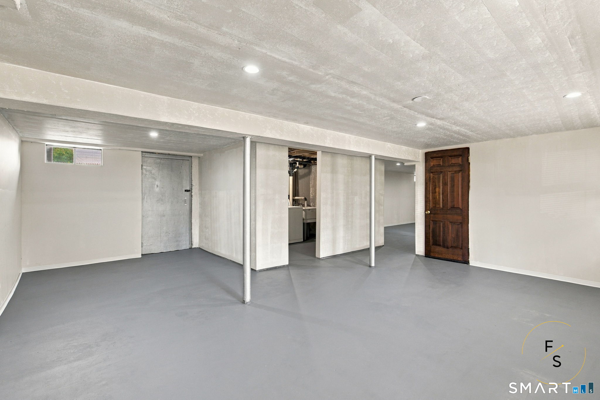 17 Pioneer Drive Property Photo 21