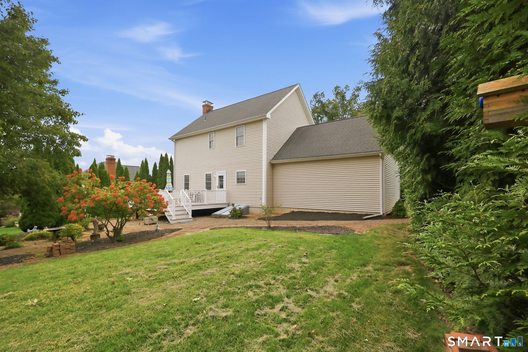 12 Tarragon Drive Property Photo 4