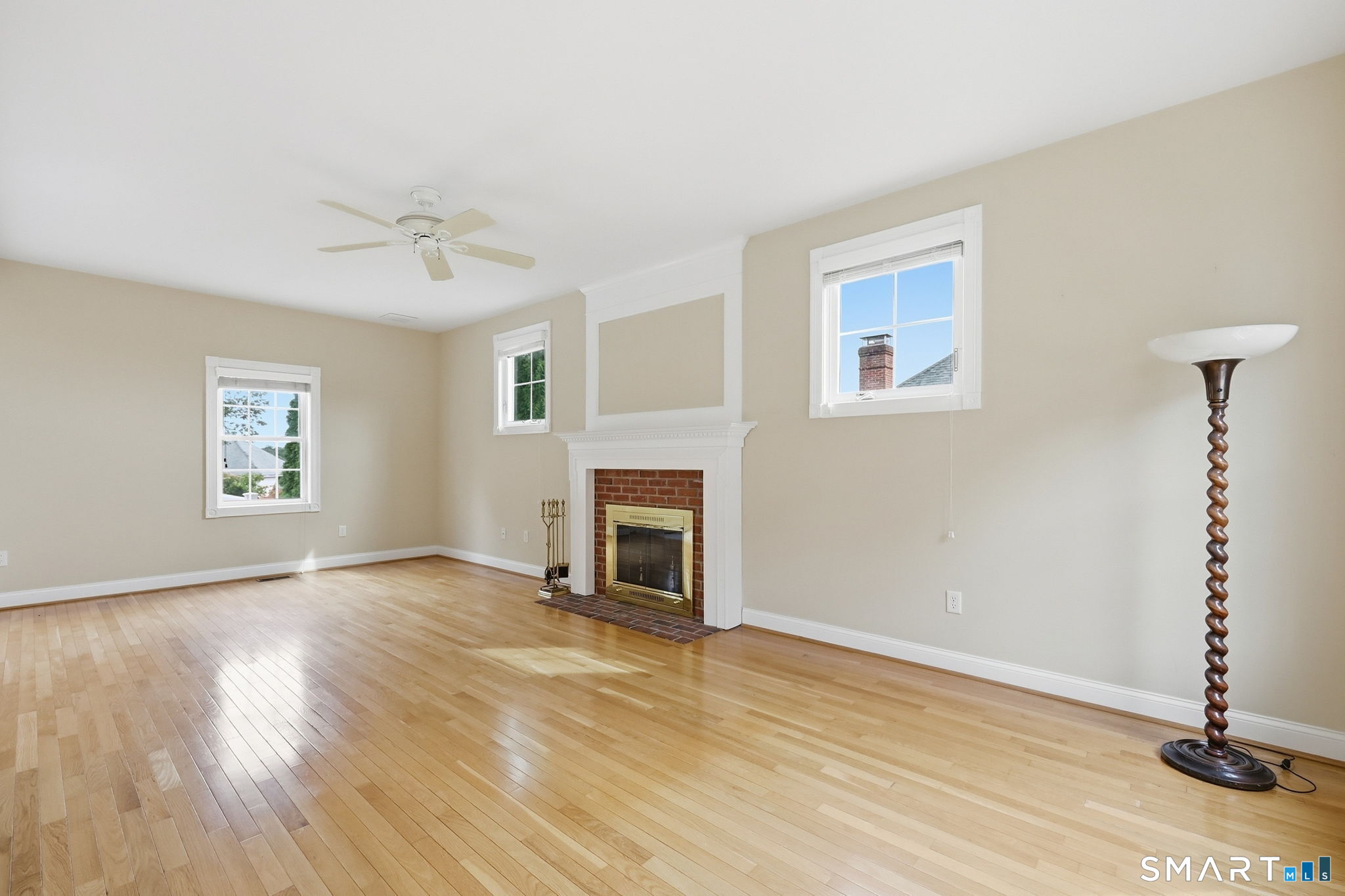 12 Tarragon Drive Property Photo 6
