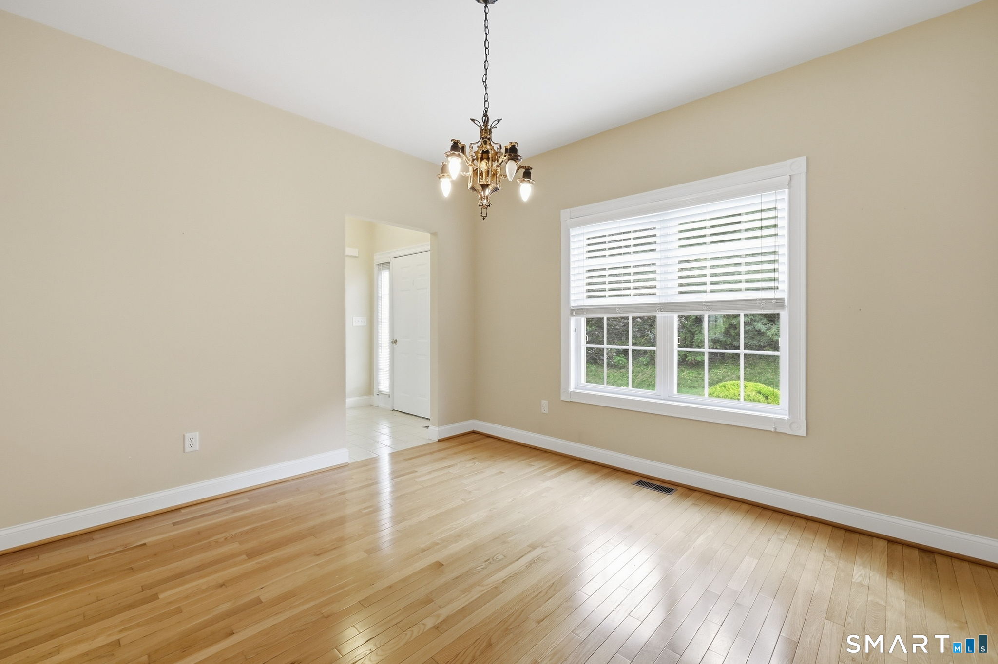 12 Tarragon Drive Property Photo 17