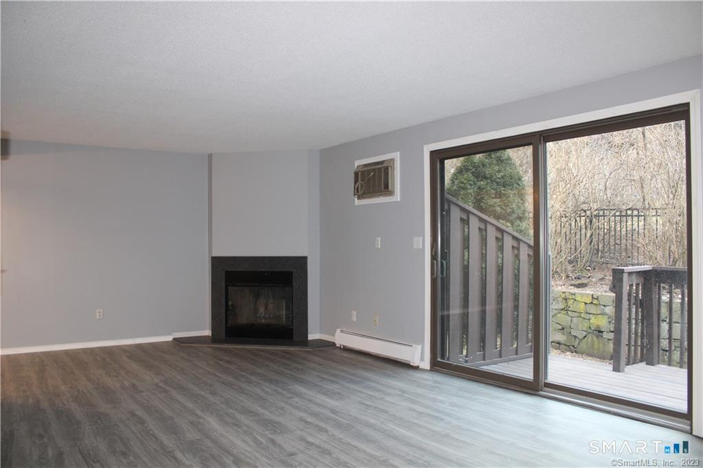 36 Tinsmith 36 Crossing Property Photo 11