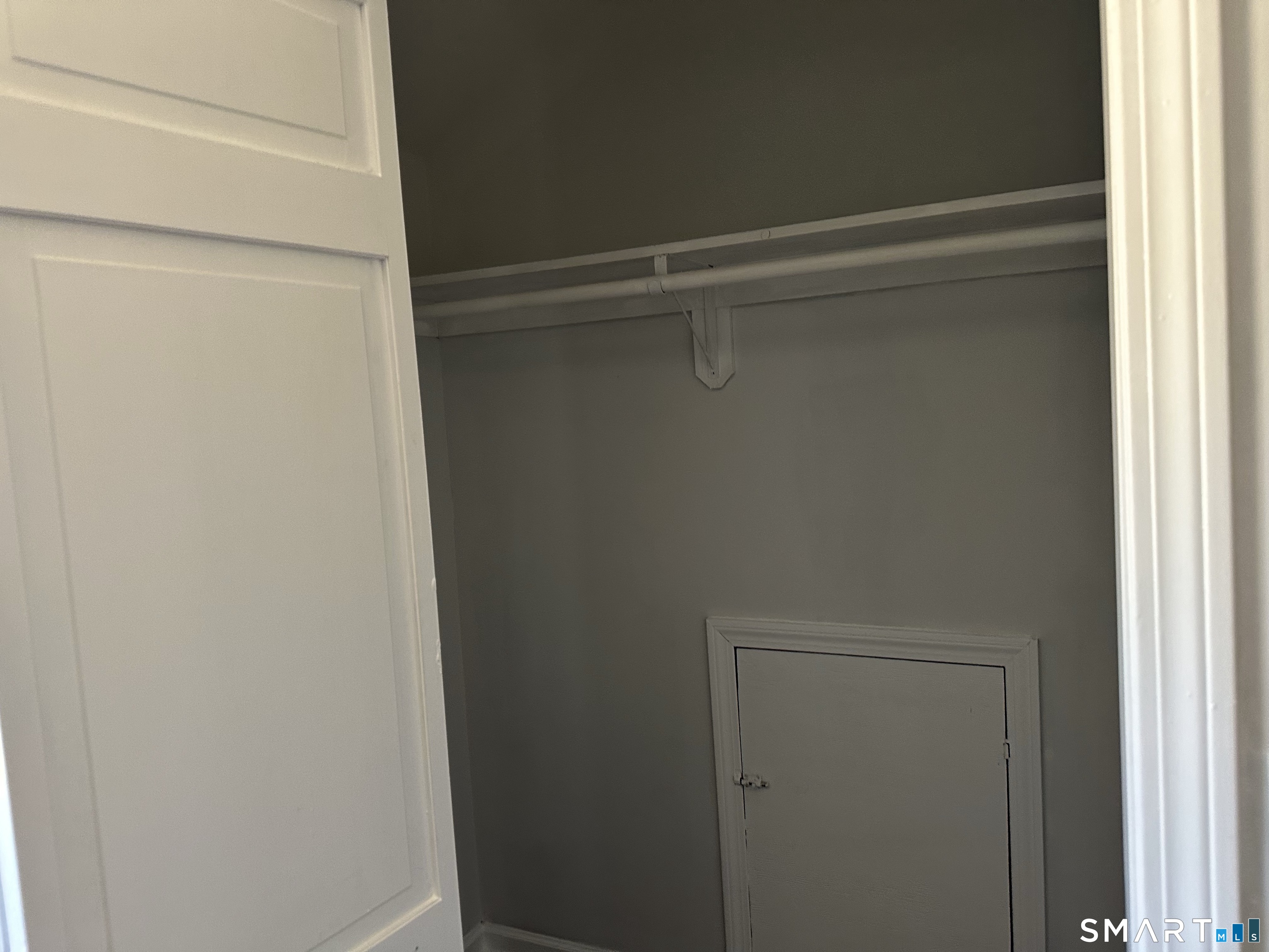 61 Fairfield Place Property Photo 6