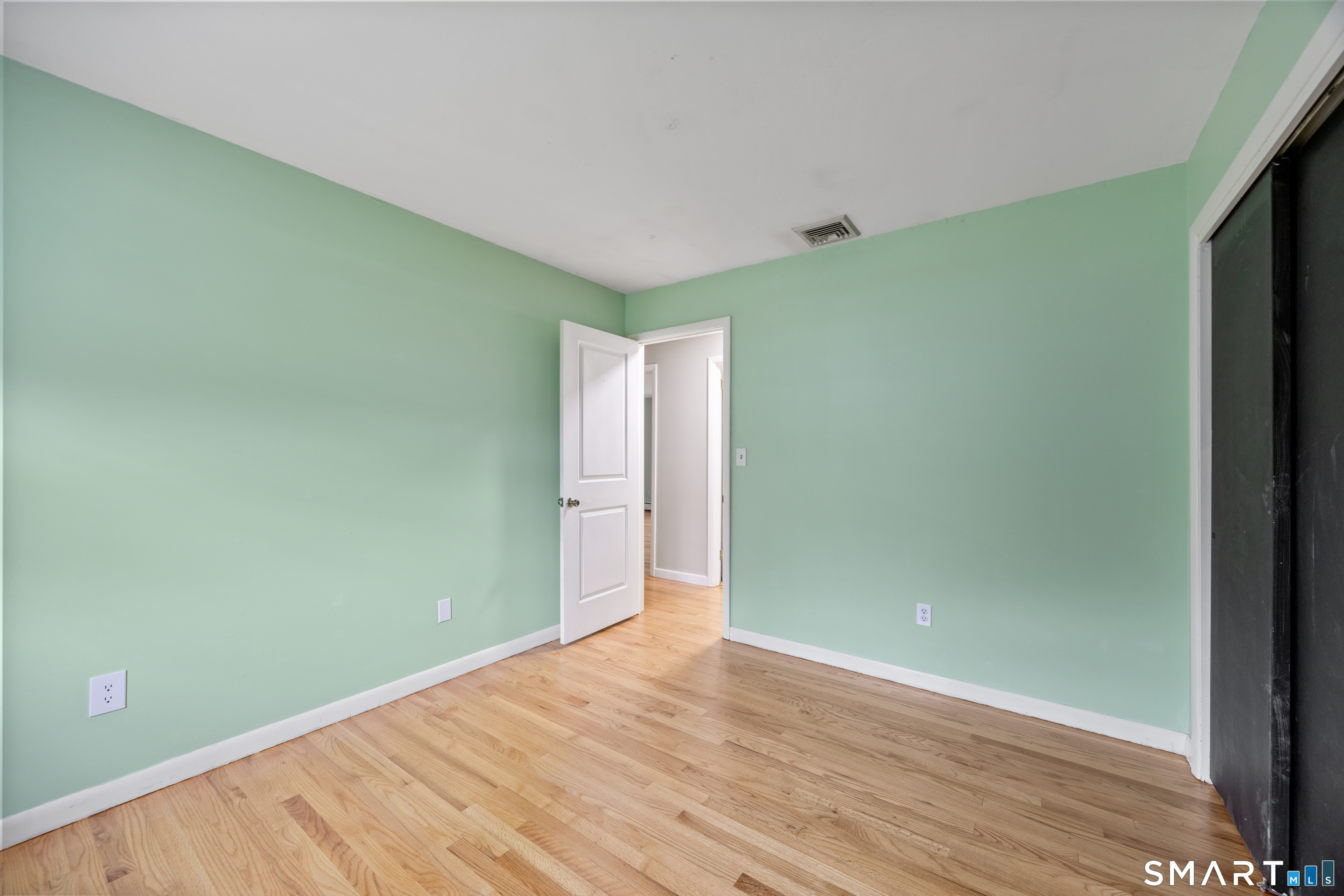 273 Winthrop Drive Property Photo 18