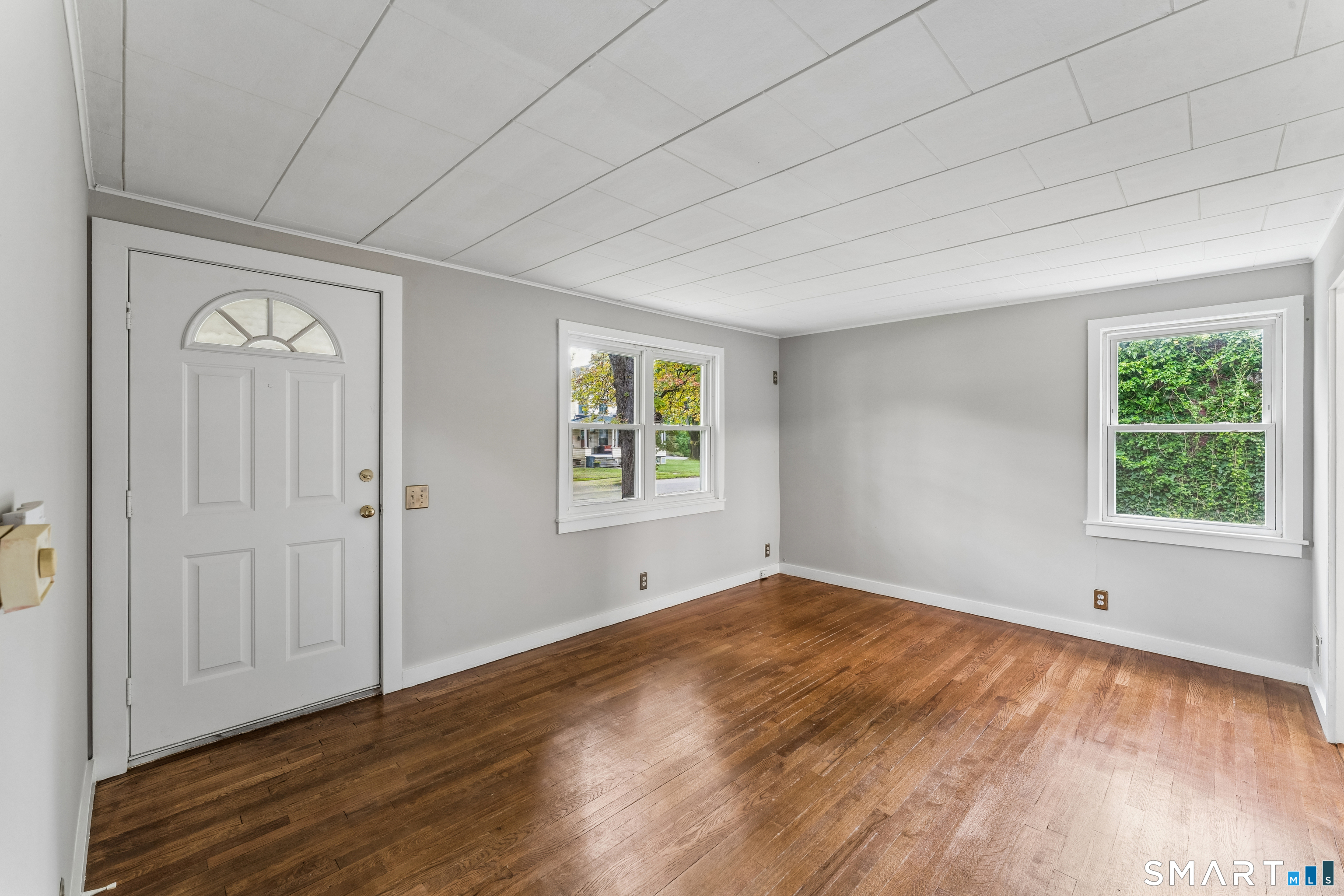4 Elgin Avenue Property Photo 4