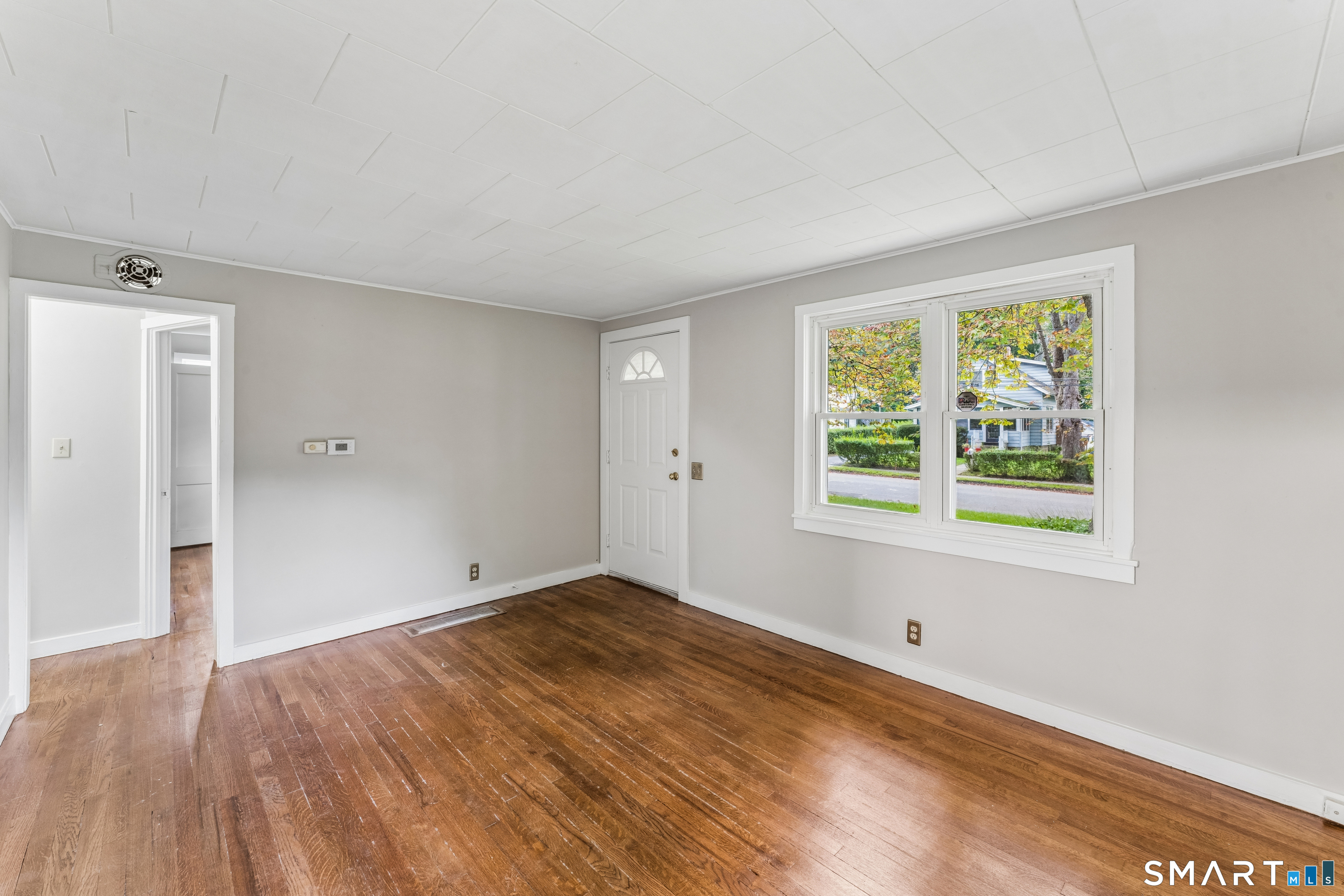 4 Elgin Avenue Property Photo 5