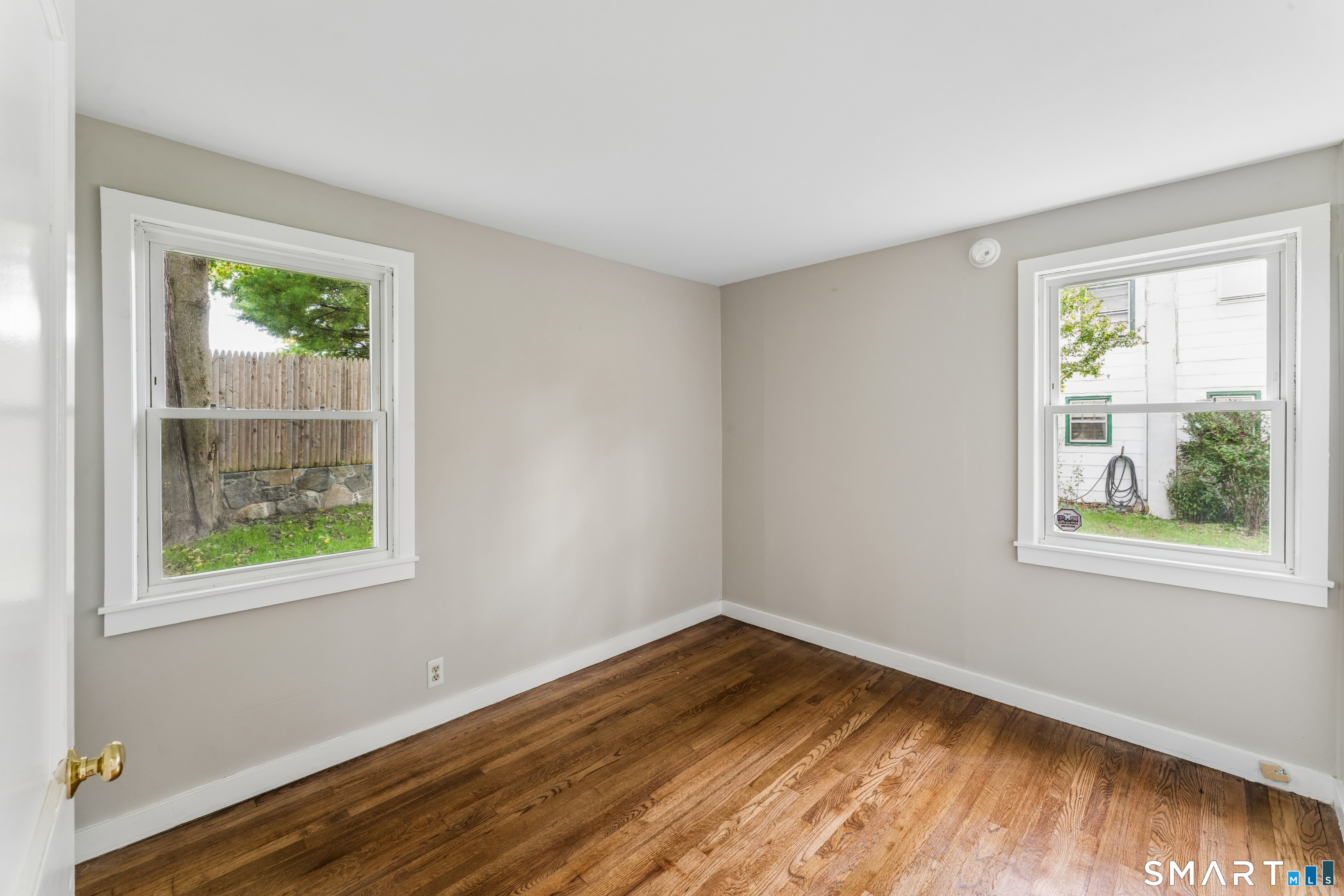 4 Elgin Avenue Property Photo 16
