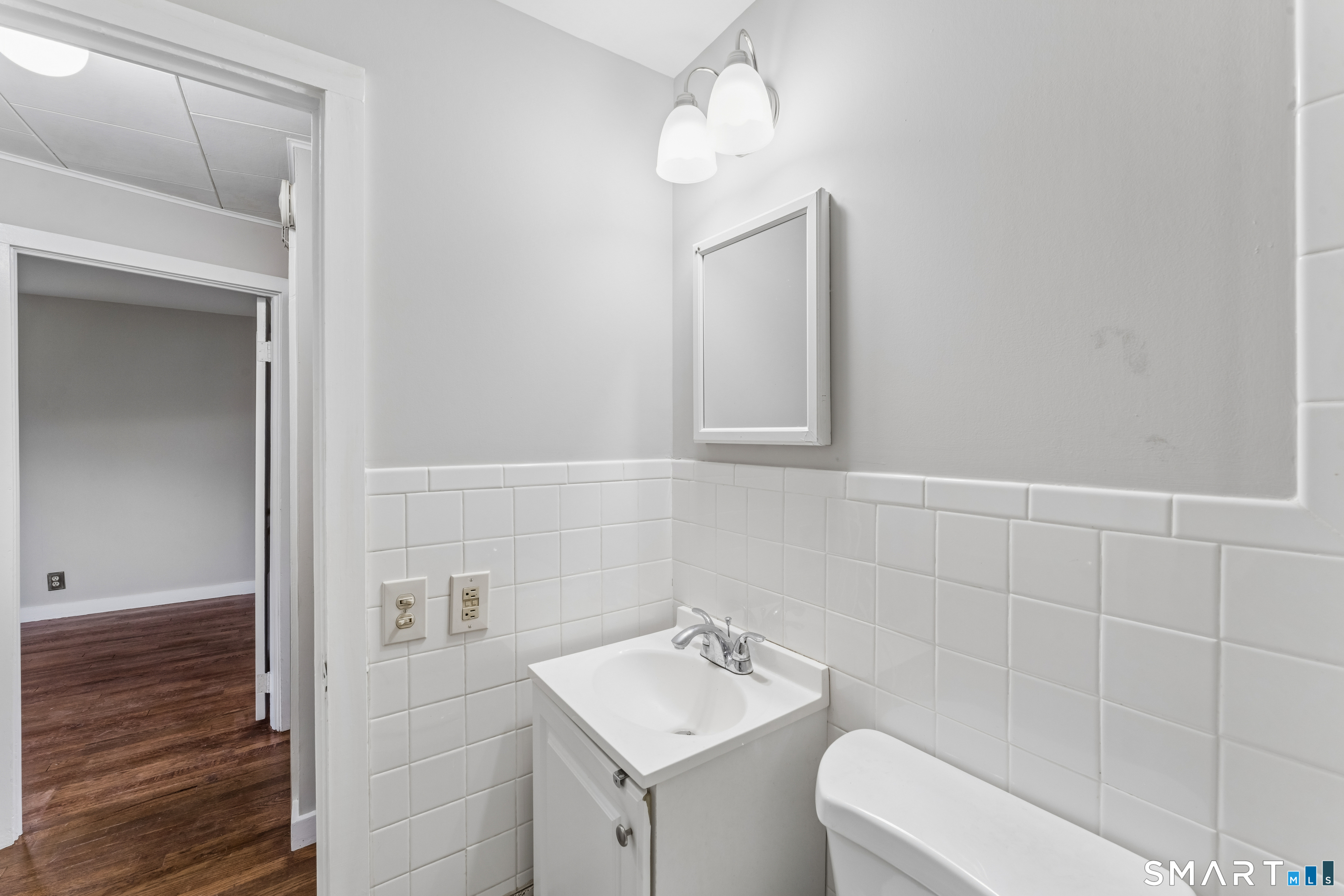 4 Elgin Avenue Property Photo 17