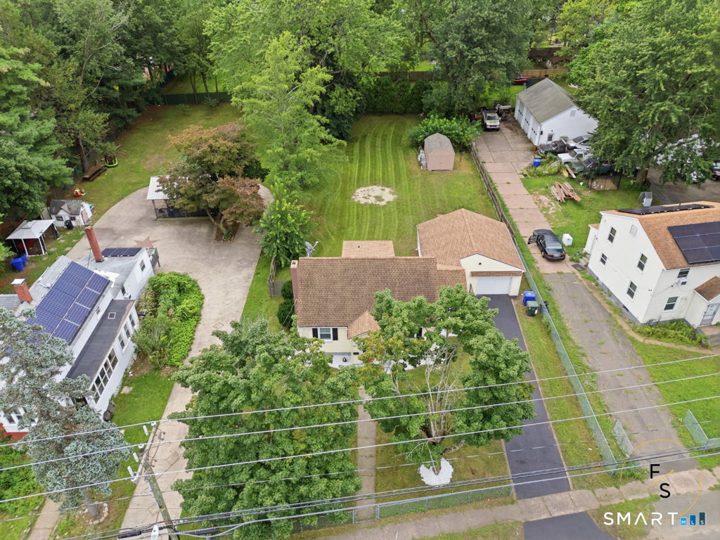 411 Tolland Street Property Photo 36