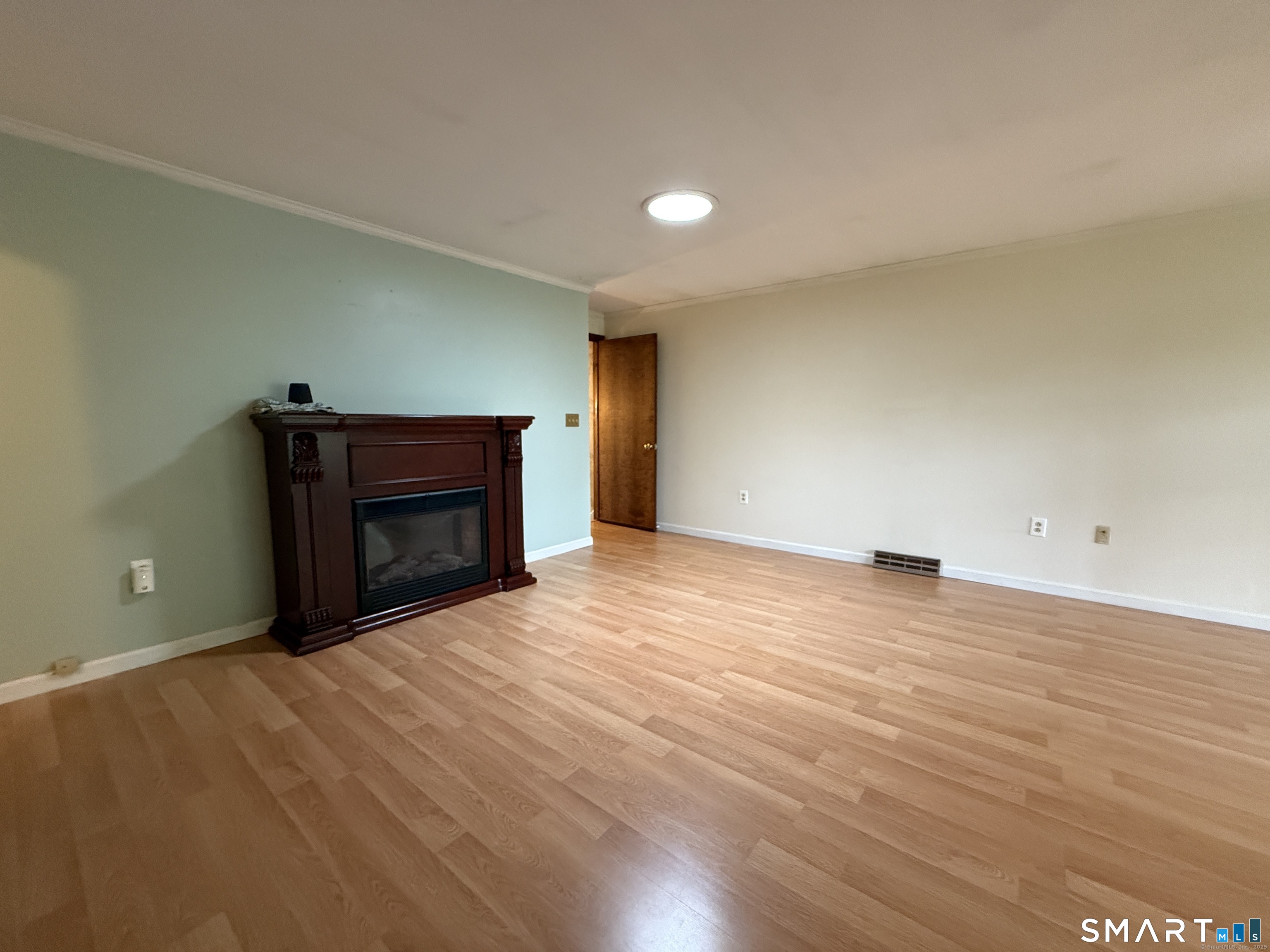 56 Wedgewood Drive Property Photo 4