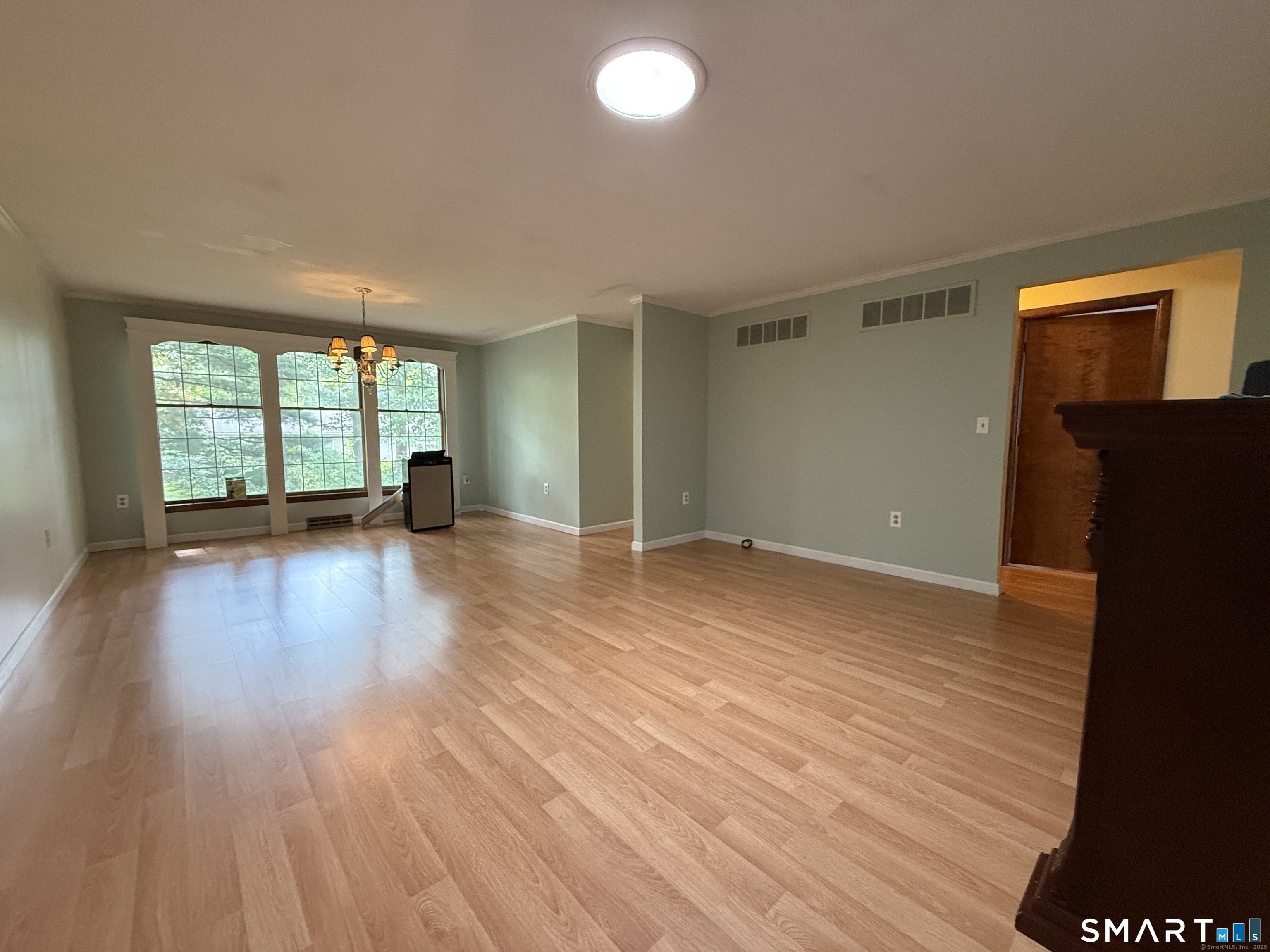 56 Wedgewood Drive Property Photo 5
