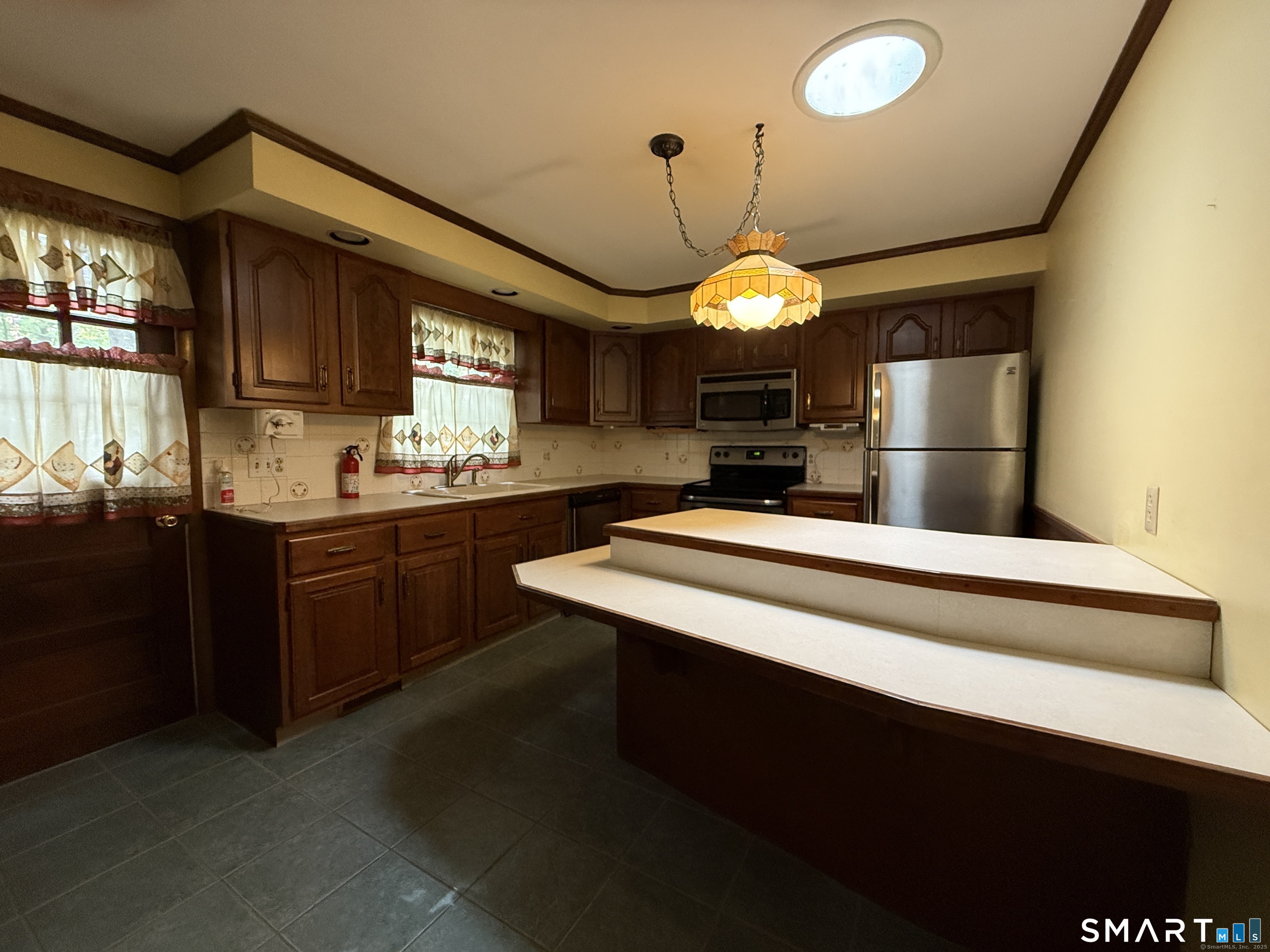 56 Wedgewood Drive Property Photo 7