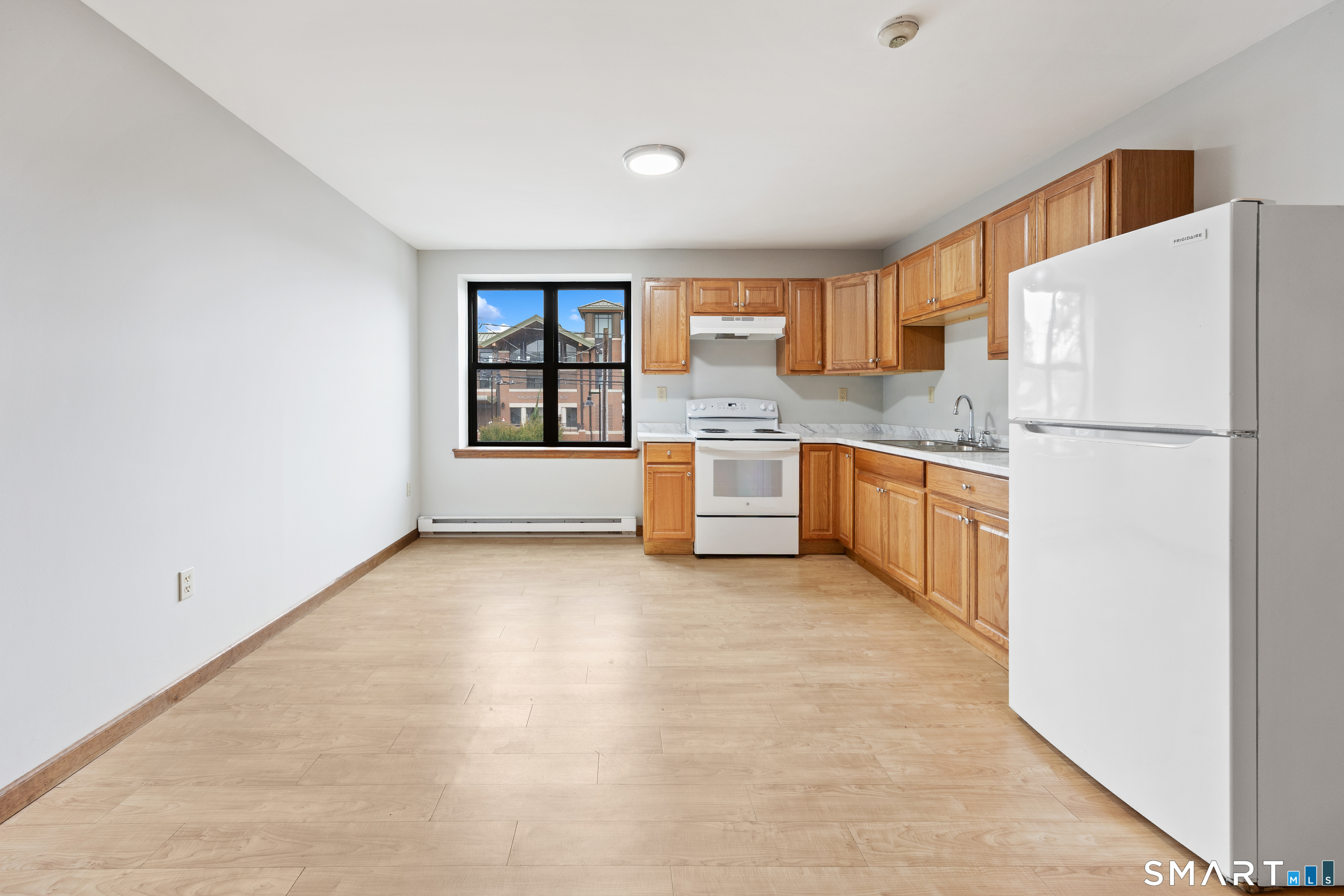 180 Cherry North 13 Street Property Photo 1