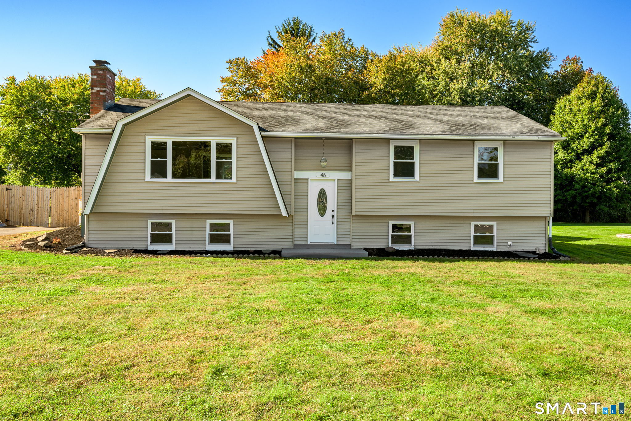 46 Sapphire Street Property Photo 1