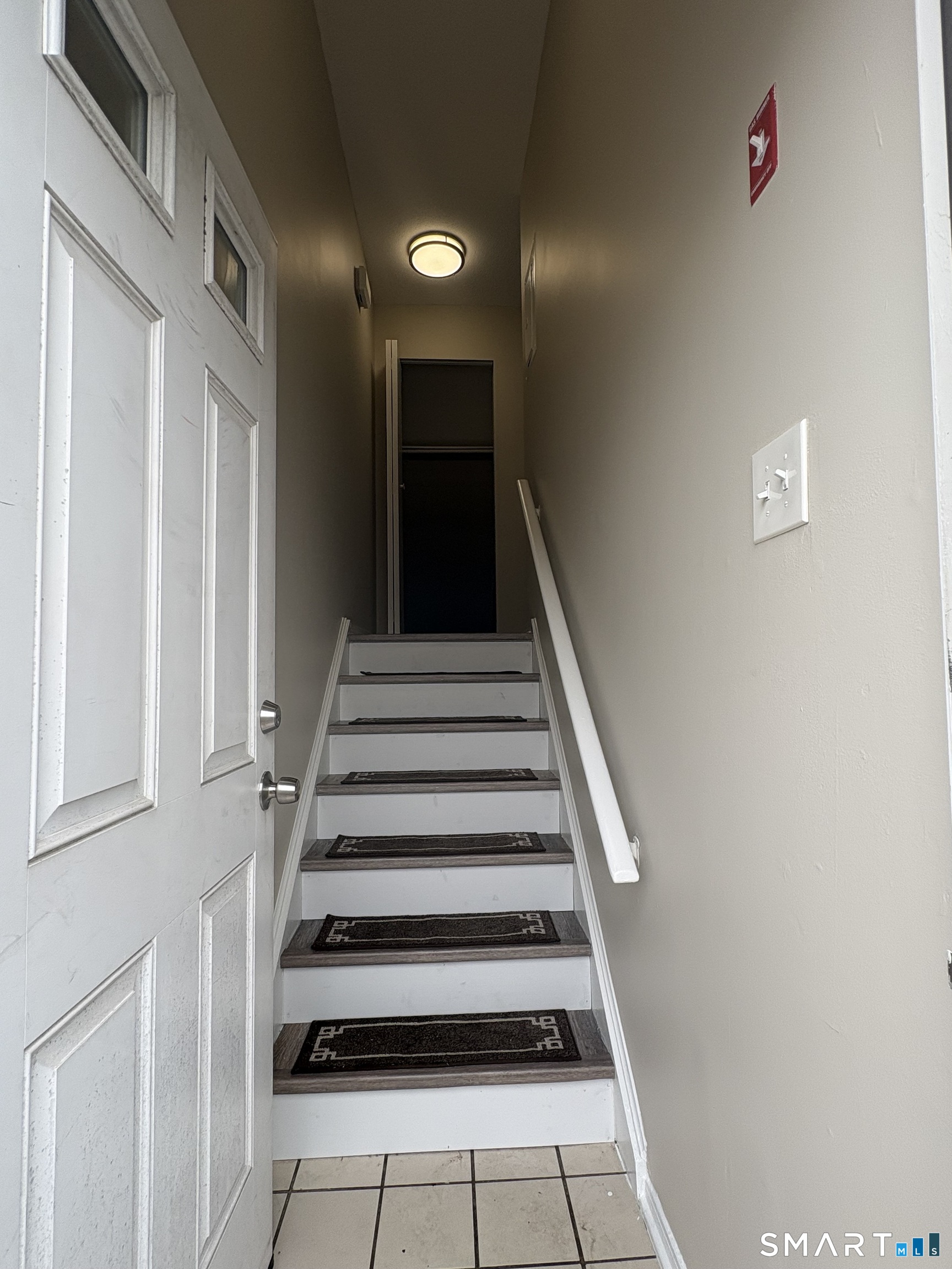 790 First 18 Avenue Property Photo 4