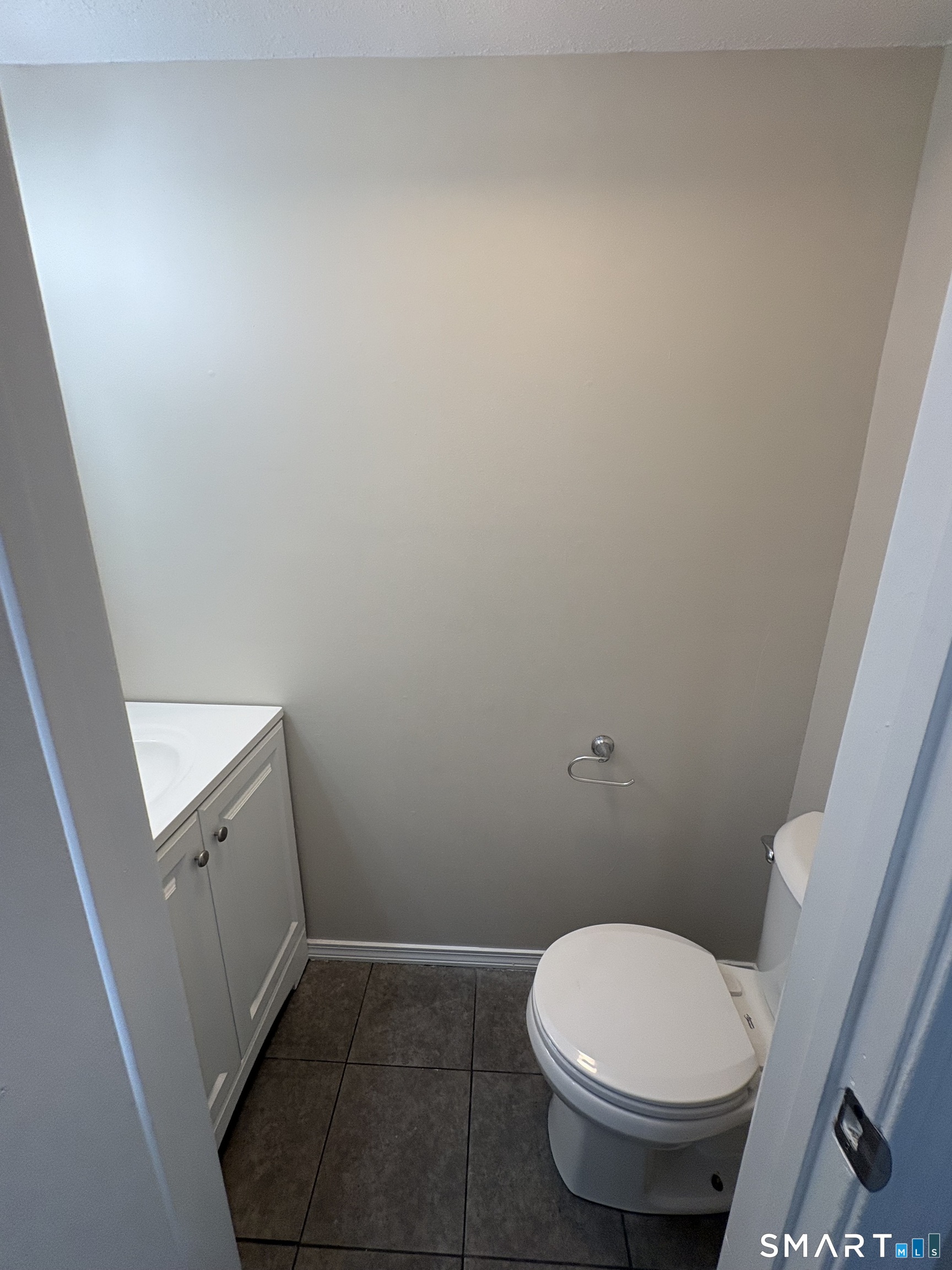 790 First 18 Avenue Property Photo 5